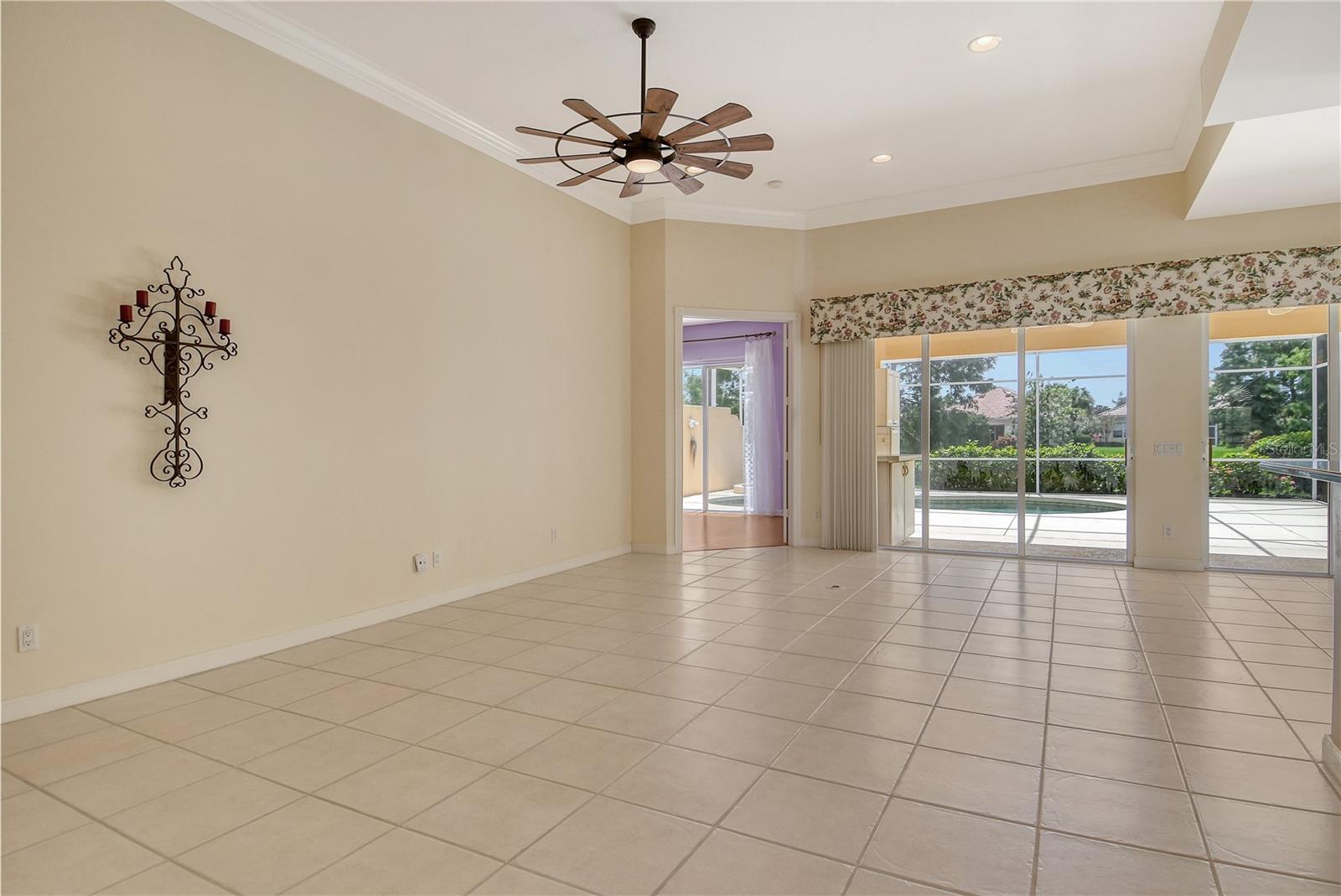 Image 5 of 70 For 5562 Octonia Place