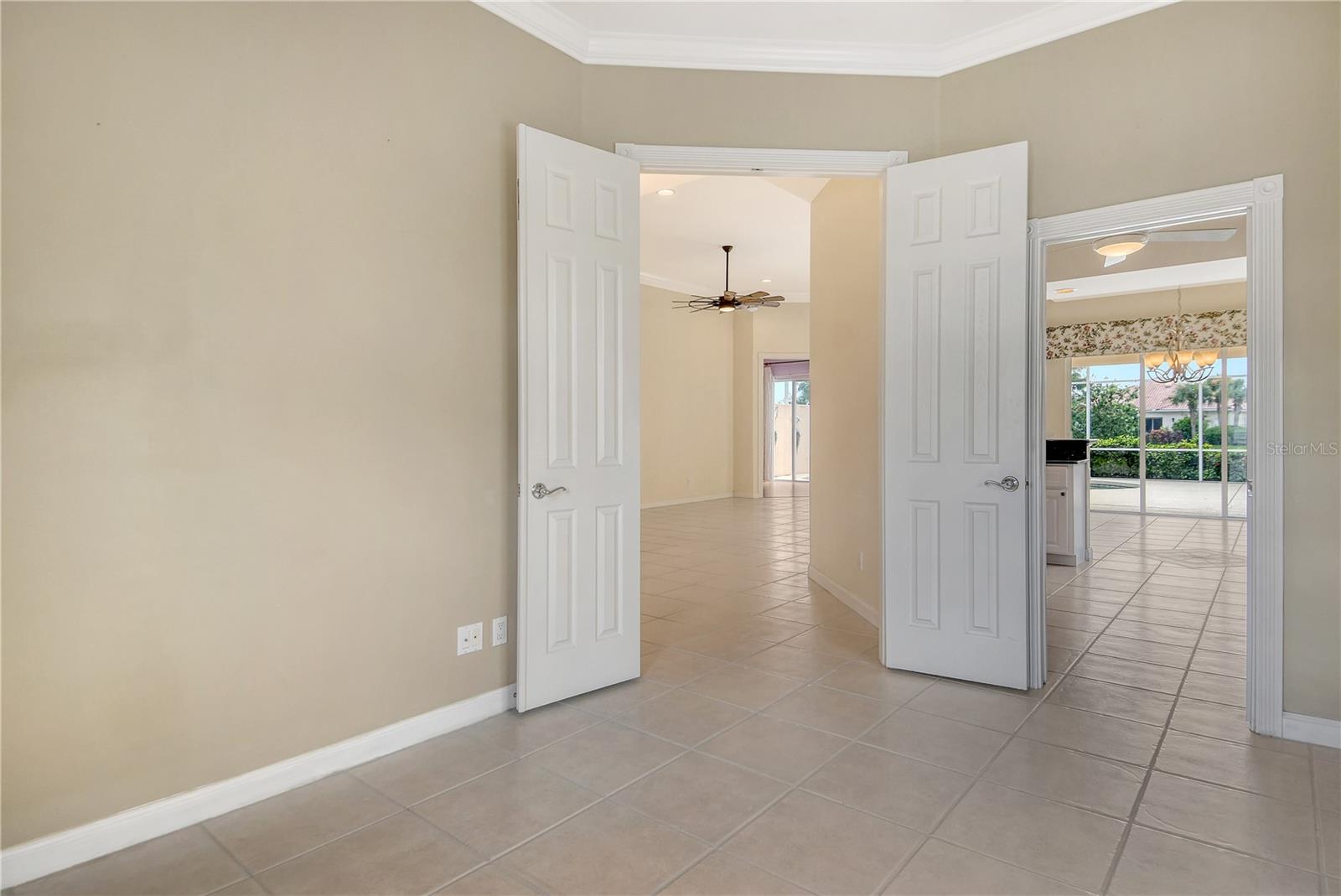 Image 7 of 70 For 5562 Octonia Place