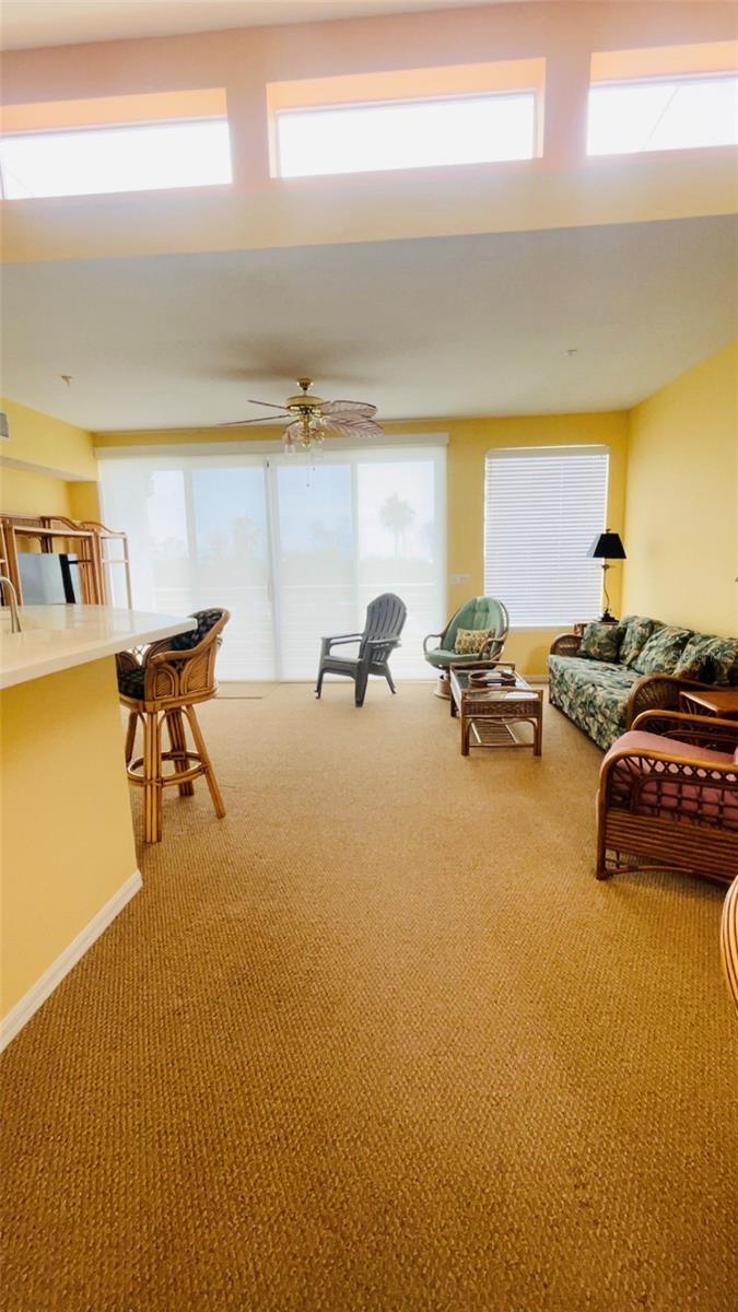 Image 40 of 65 For 8238 Harborside Circle