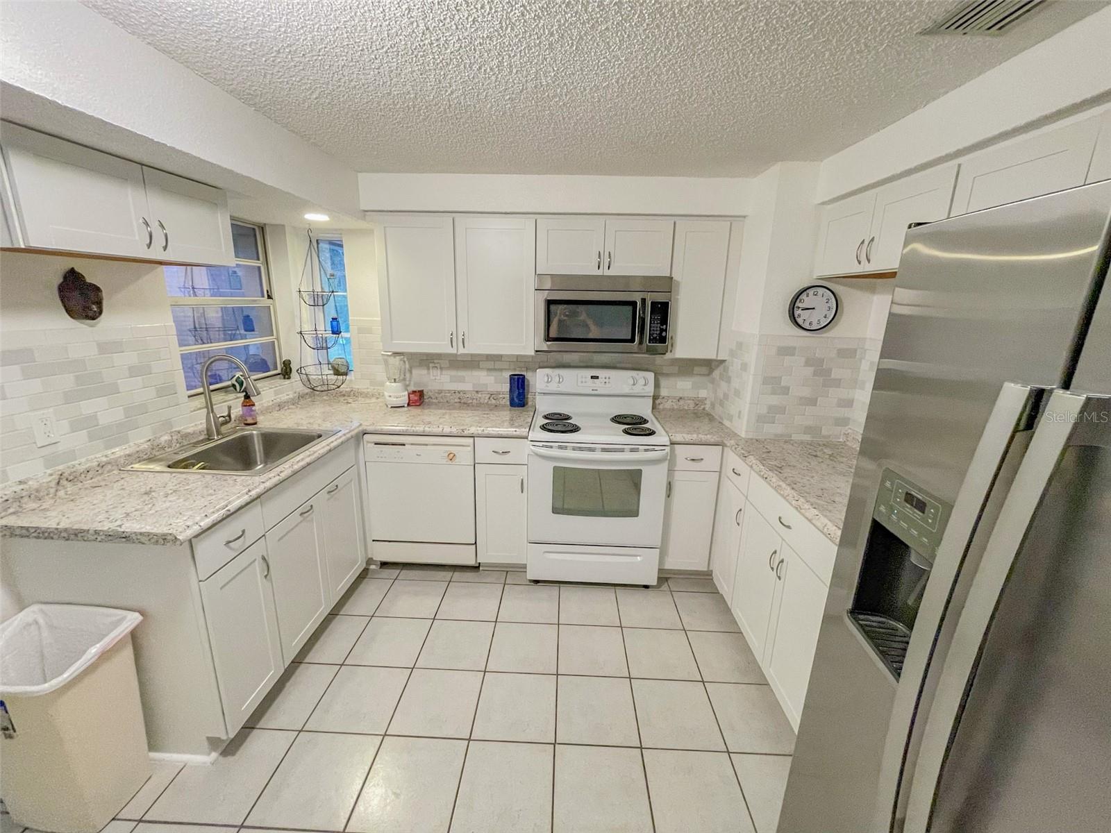 Image 4 of 17 For 4519 Onaway Ridge Place