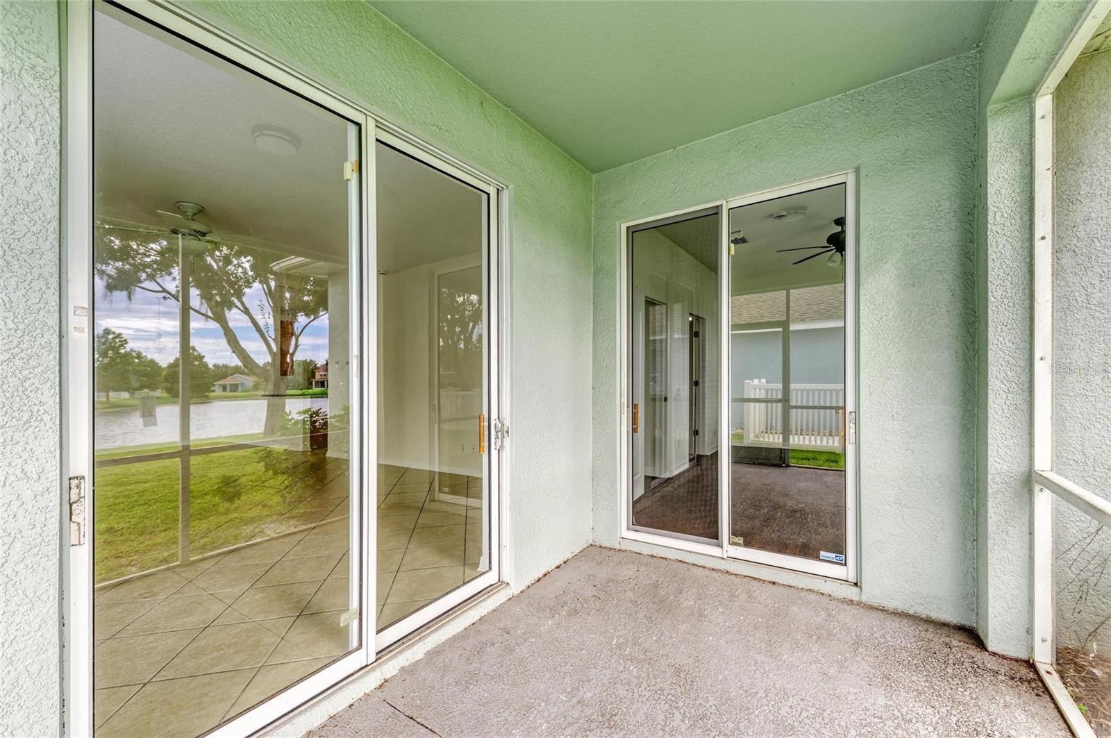 Image 28 of 32 For 15121 Searobbin Drive