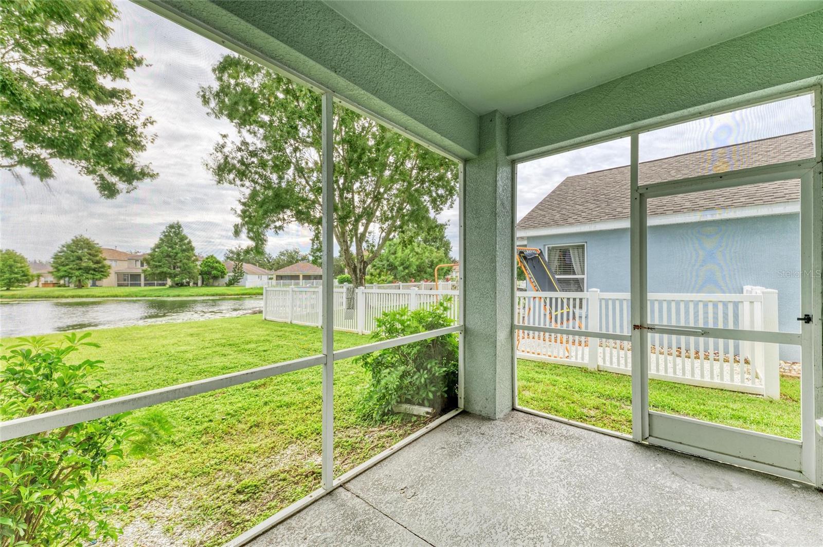 Image 3 of 32 For 15121 Searobbin Drive