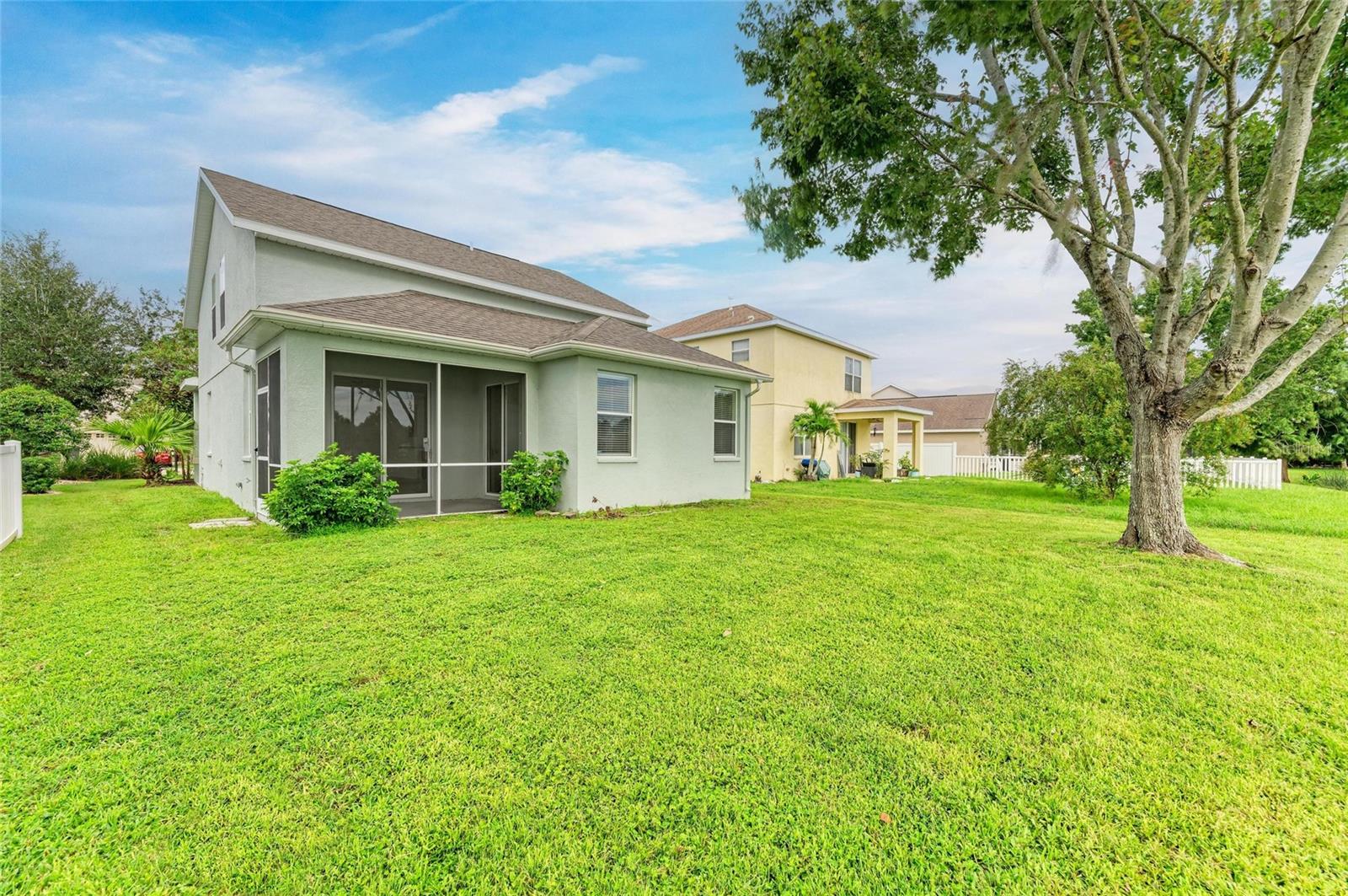 Image 30 of 32 For 15121 Searobbin Drive