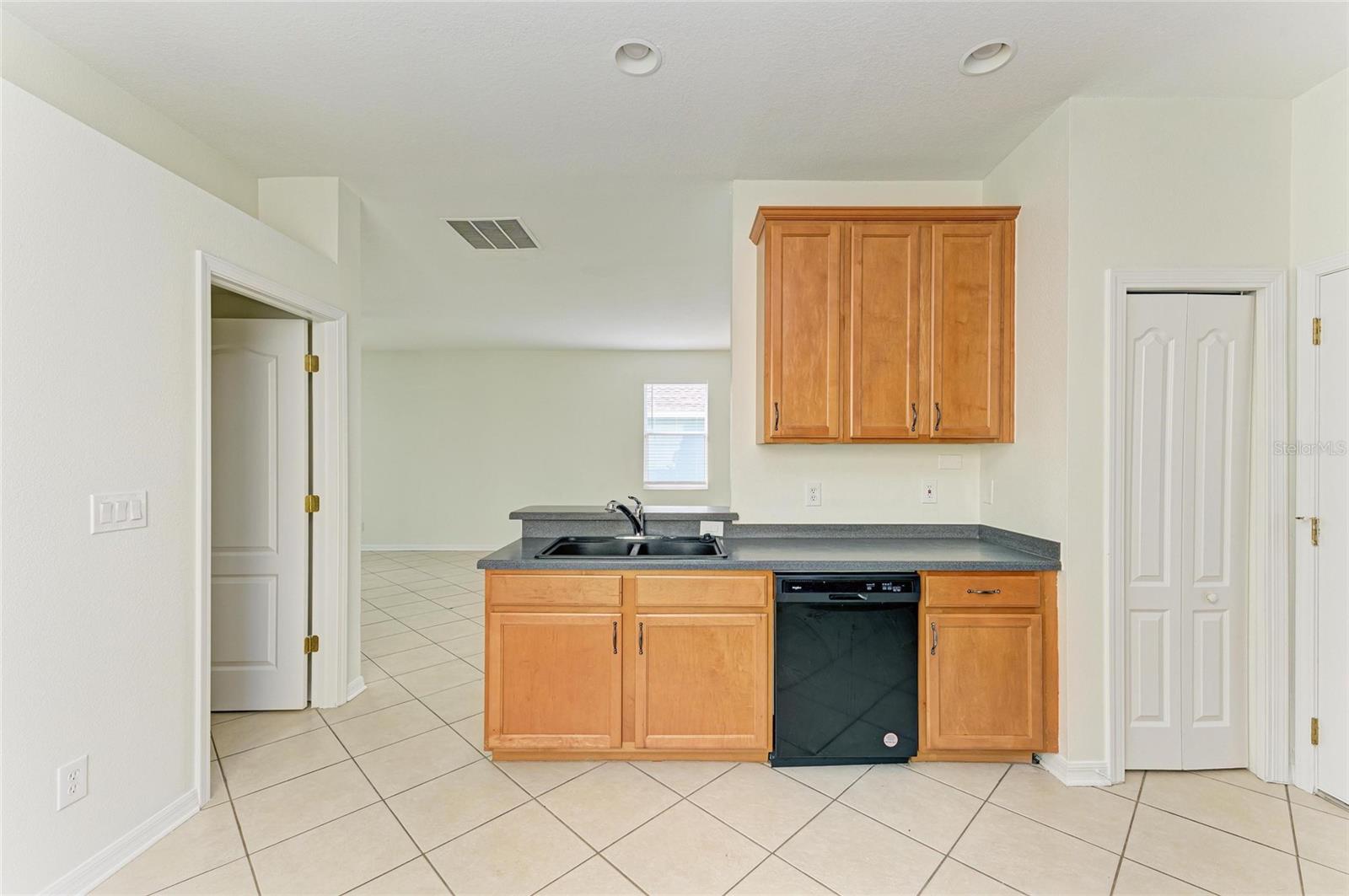 Image 8 of 32 For 15121 Searobbin Drive