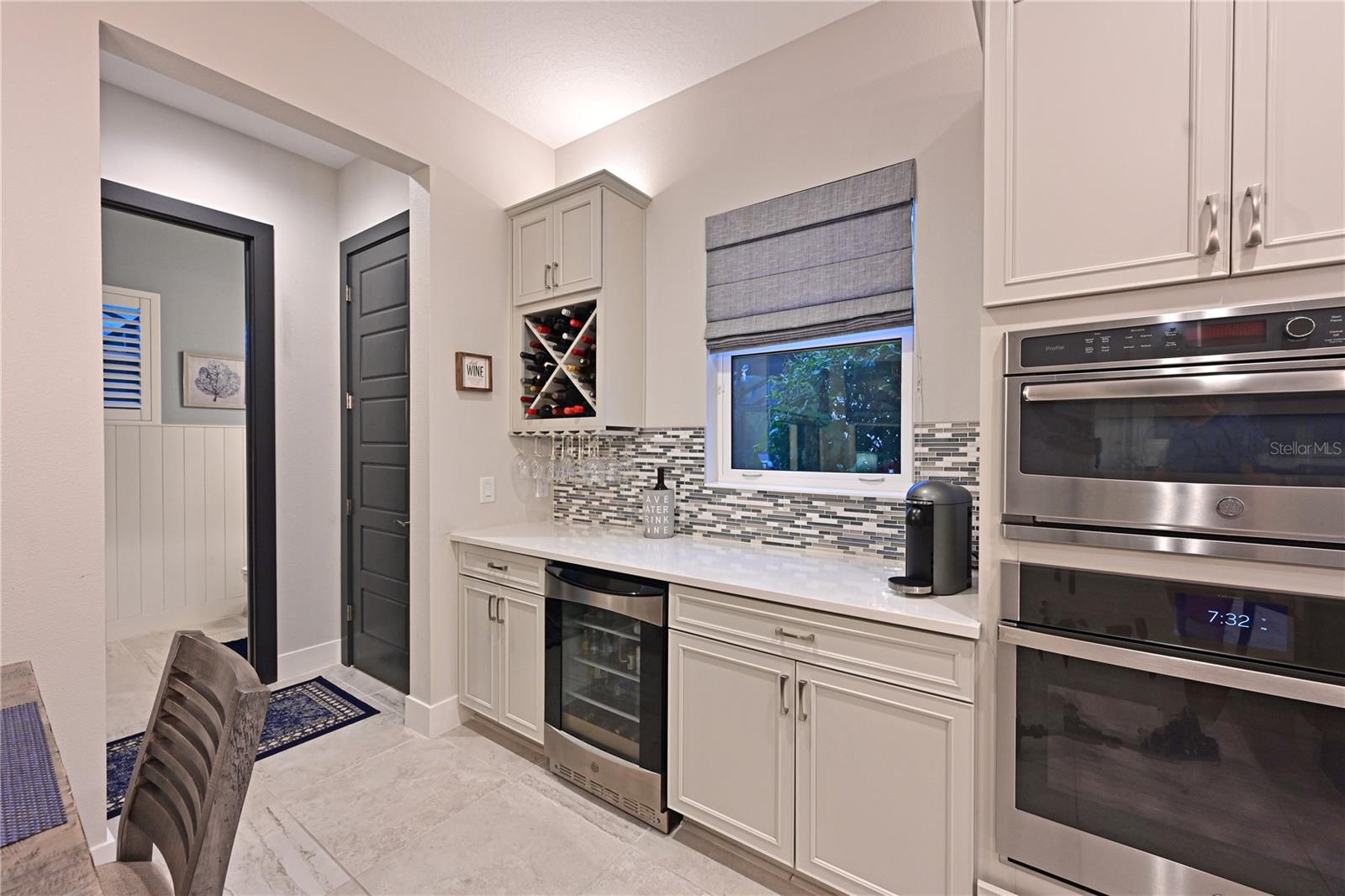 Image 14 of 54 For 840 Seascape Place
