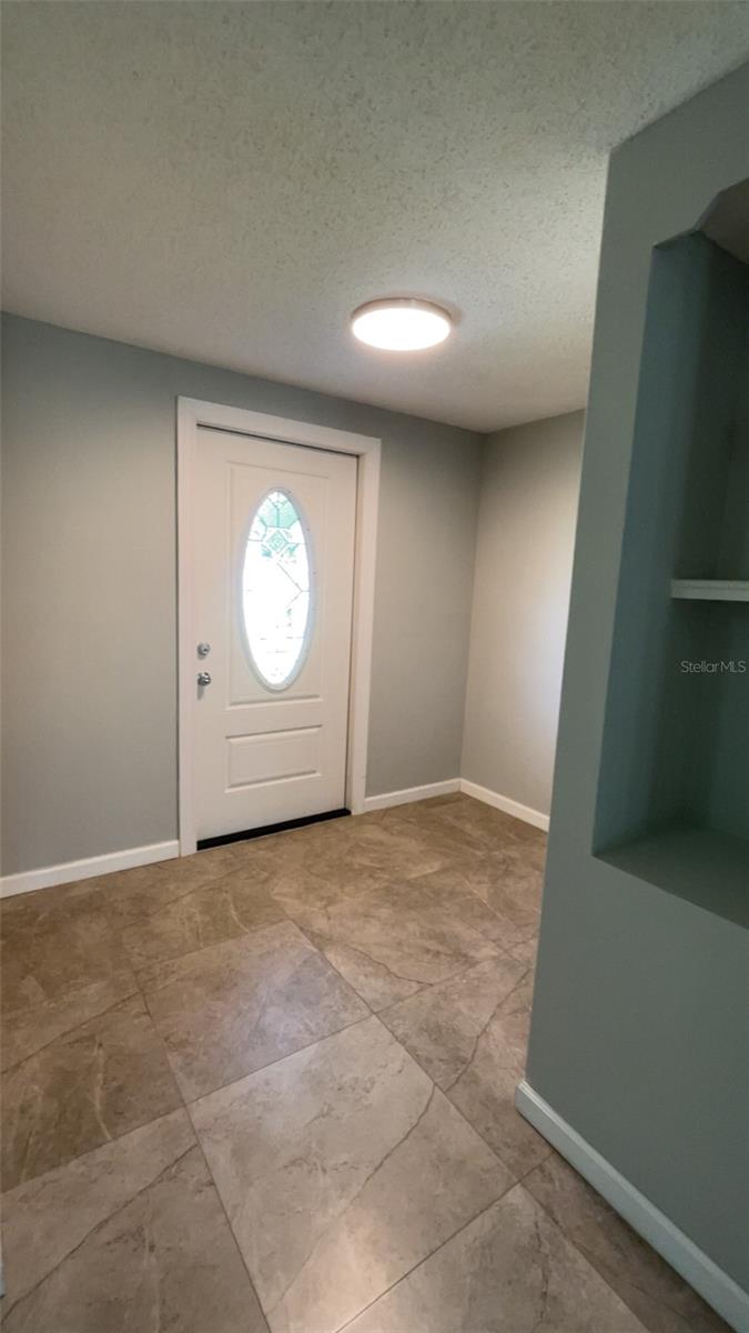 Image 3 of 47 For 2064 Pellam Boulevard