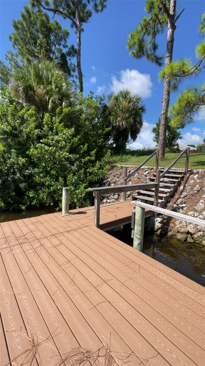 Image 44 of 47 For 2064 Pellam Boulevard