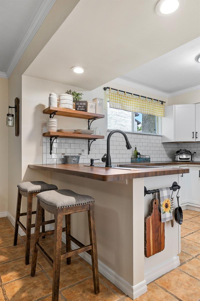 Image 13 of 37 For 4462 Sandner Drive 4462