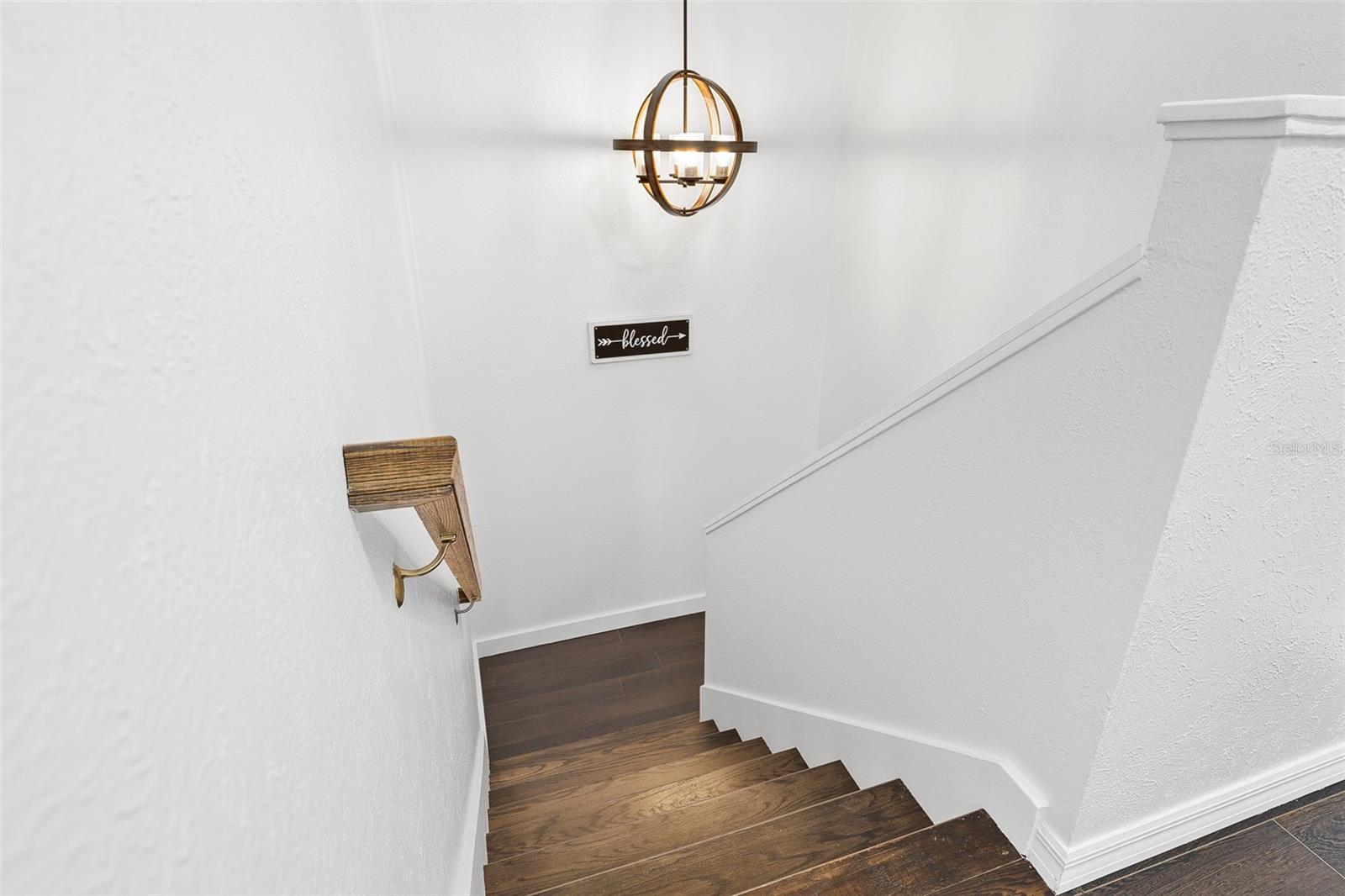 Image 21 of 37 For 4462 Sandner Drive 4462