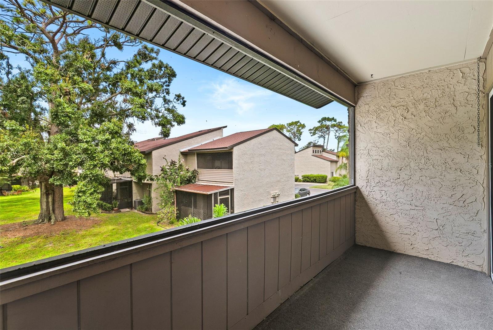 Image 27 of 37 For 4462 Sandner Drive 4462