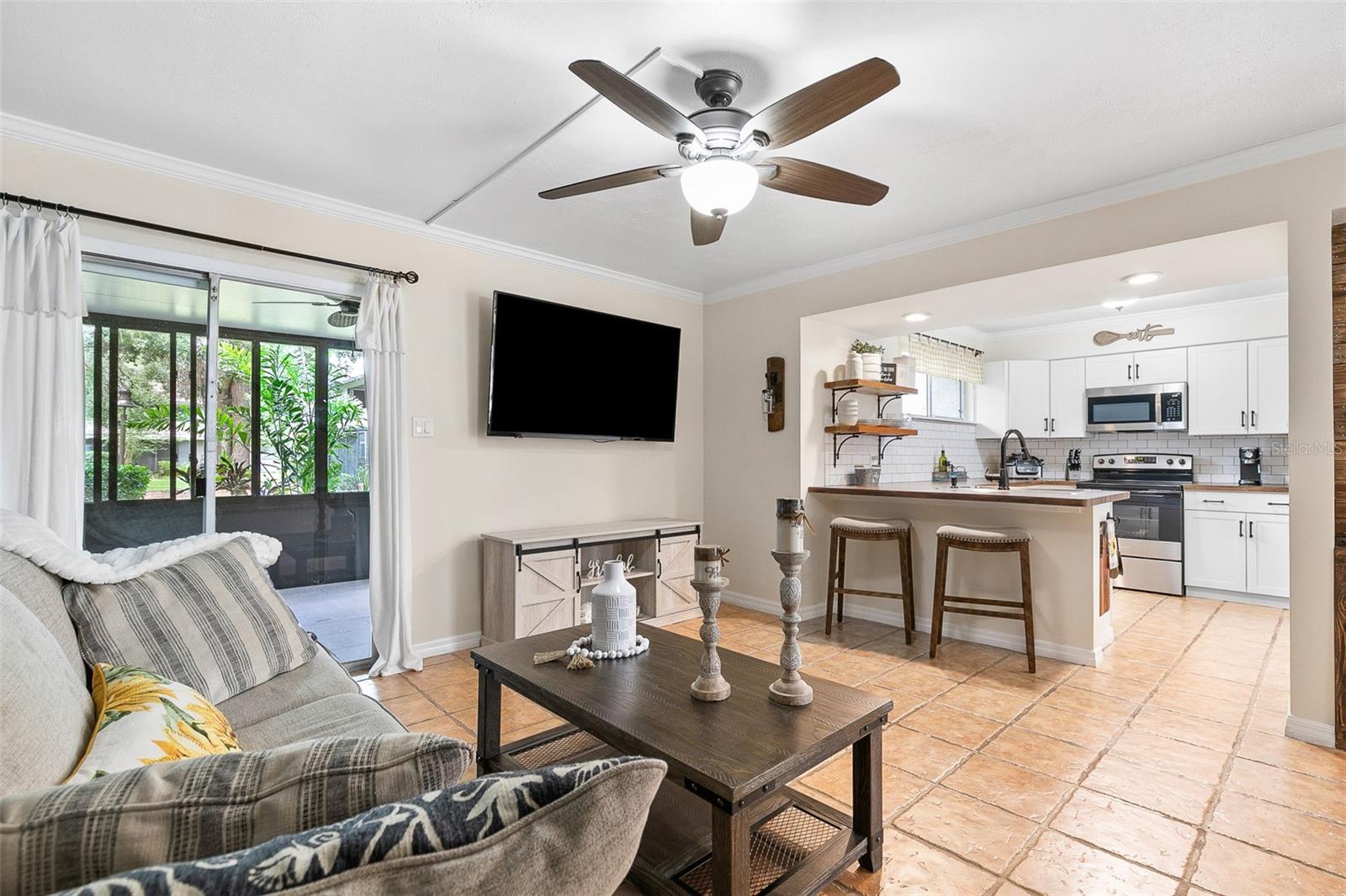 Image 9 of 37 For 4462 Sandner Drive 4462