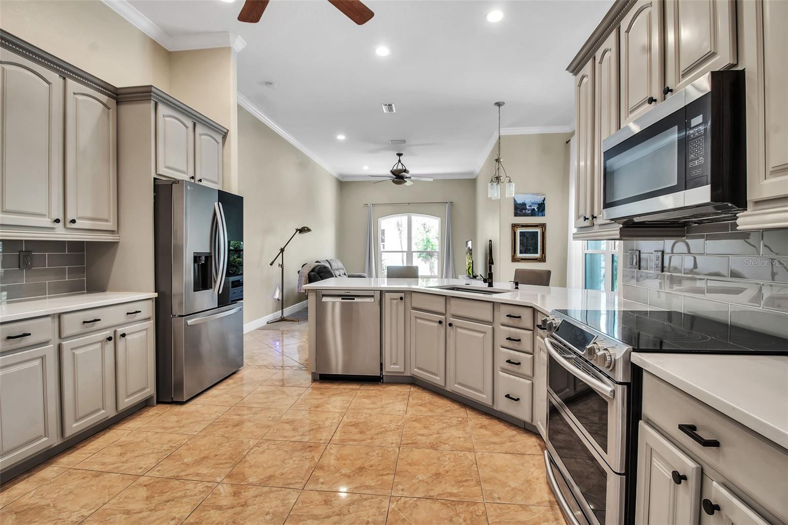 Image 35 of 93 For 5988 Viola Road