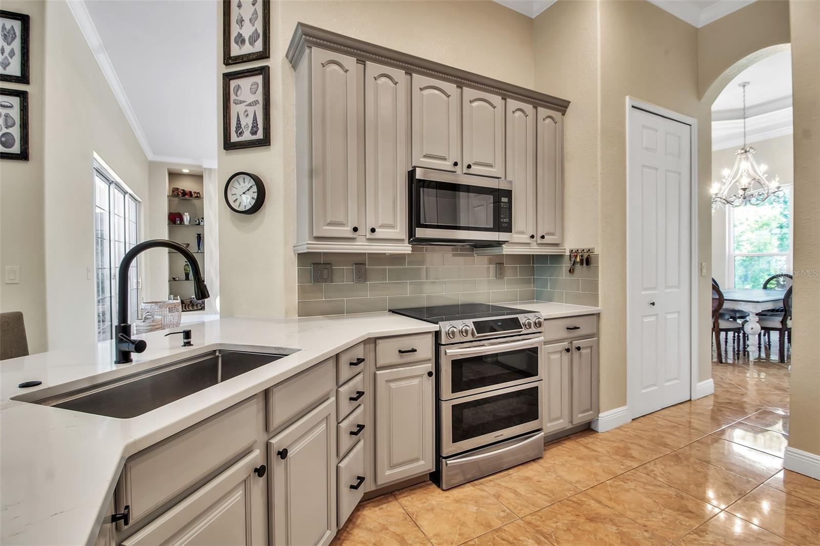 Image 38 of 93 For 5988 Viola Road