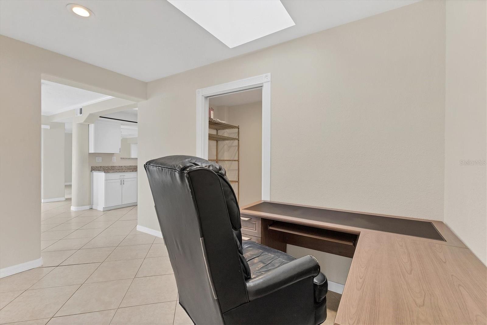 Image 20 of 50 For 3821 Calliandra Drive