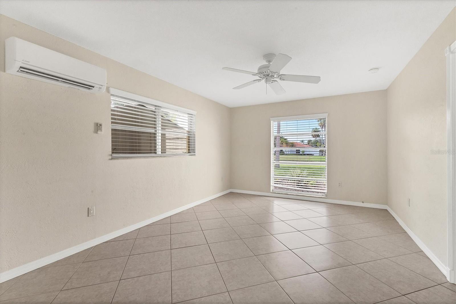 Image 26 of 50 For 3821 Calliandra Drive