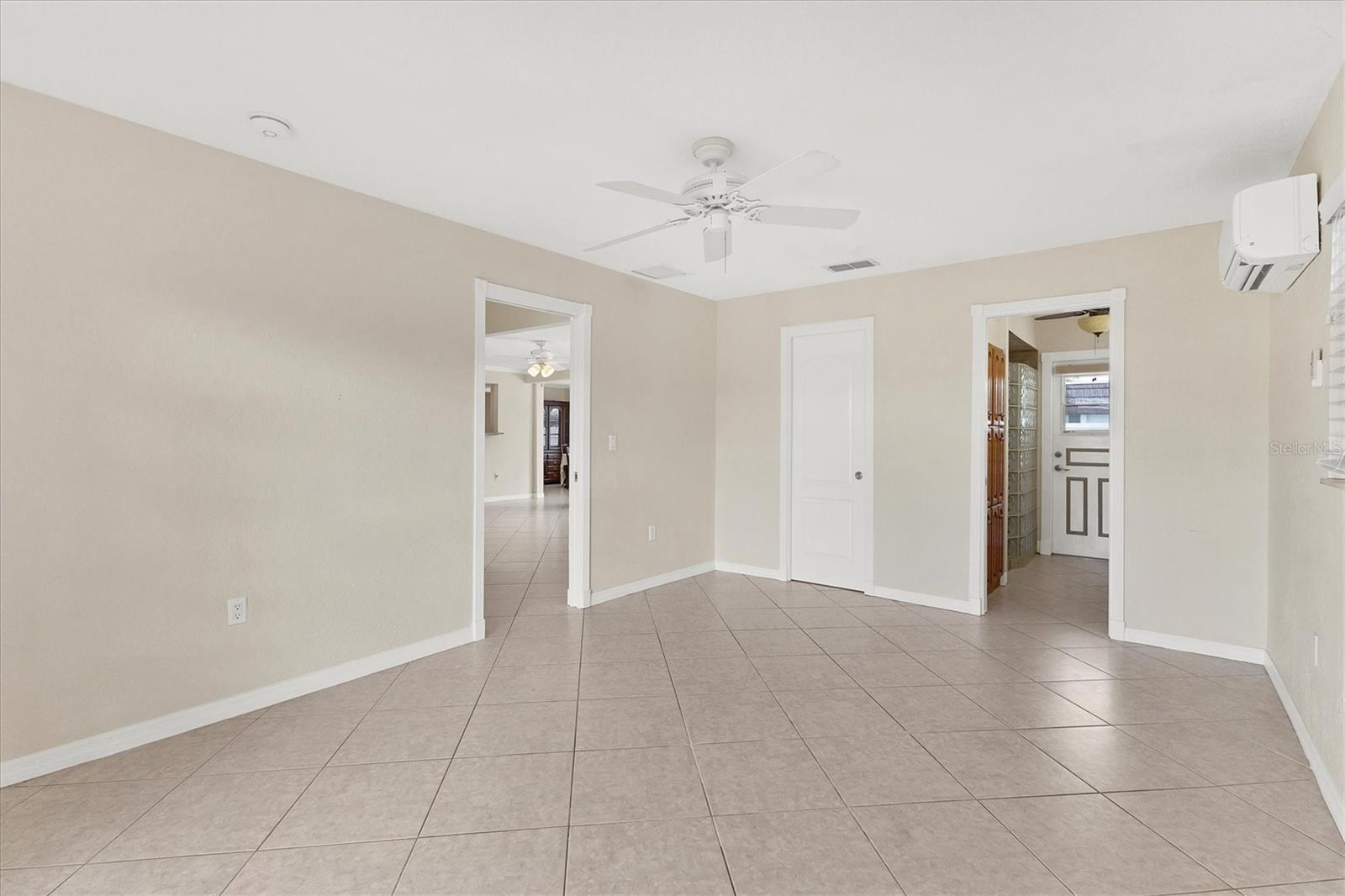 Image 27 of 50 For 3821 Calliandra Drive