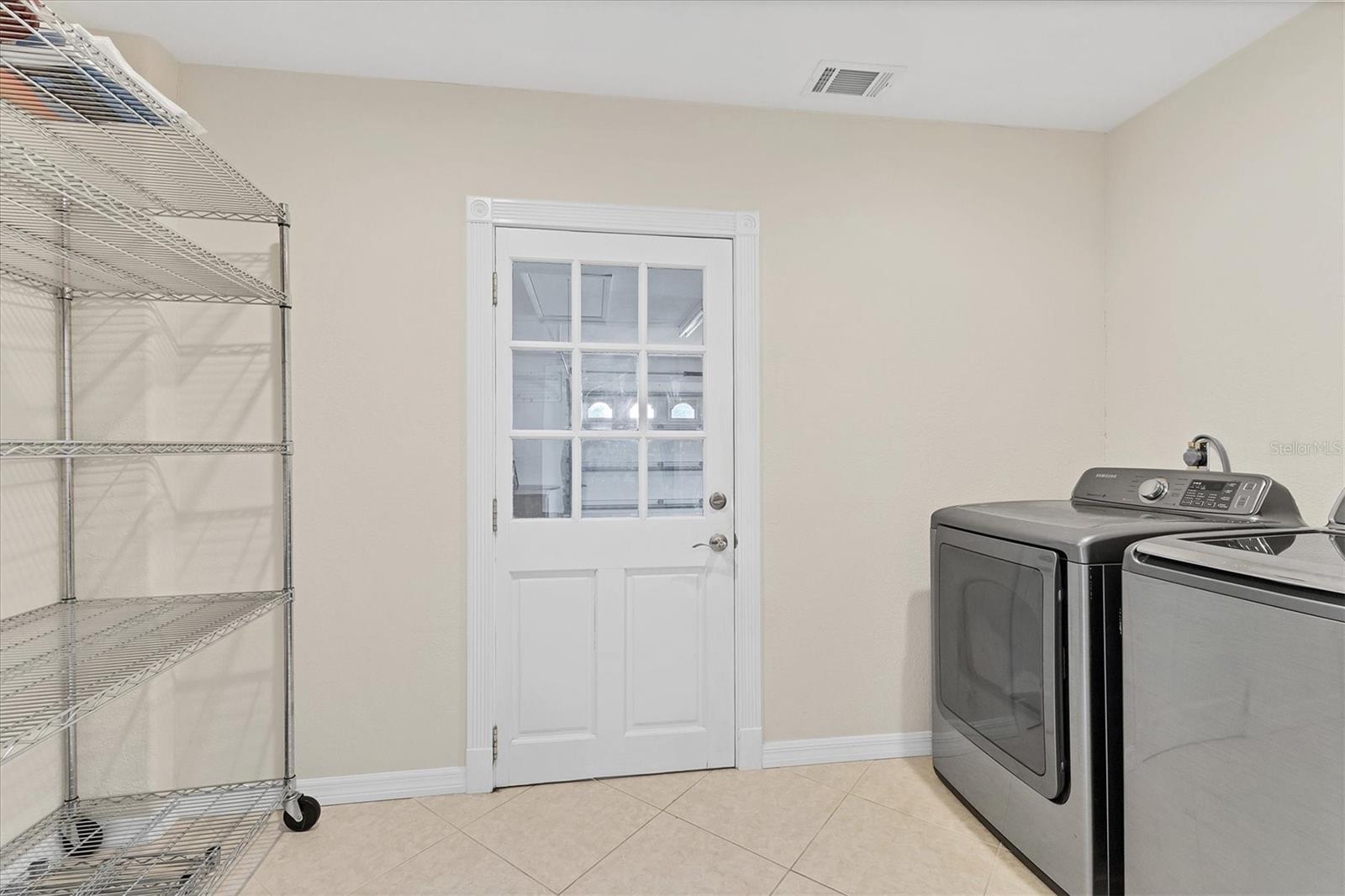 Image 34 of 50 For 3821 Calliandra Drive