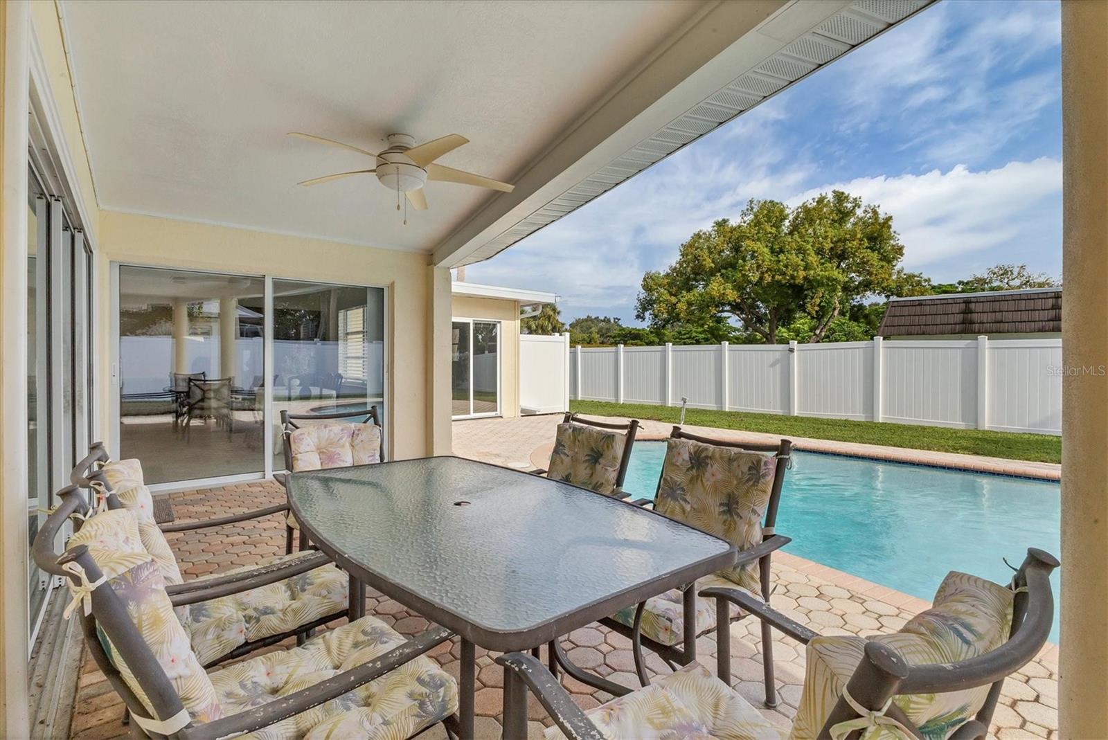 Image 37 of 50 For 3821 Calliandra Drive