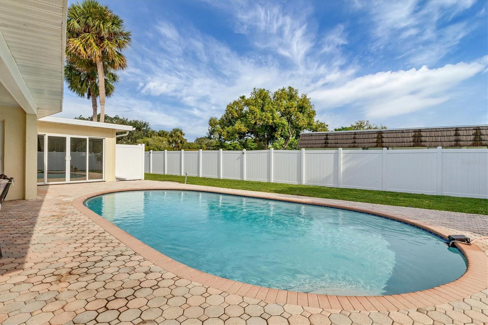 Image 38 of 50 For 3821 Calliandra Drive