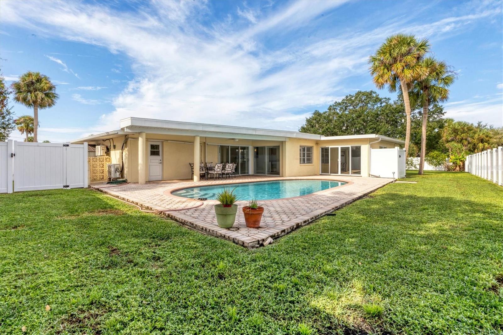 Image 41 of 50 For 3821 Calliandra Drive