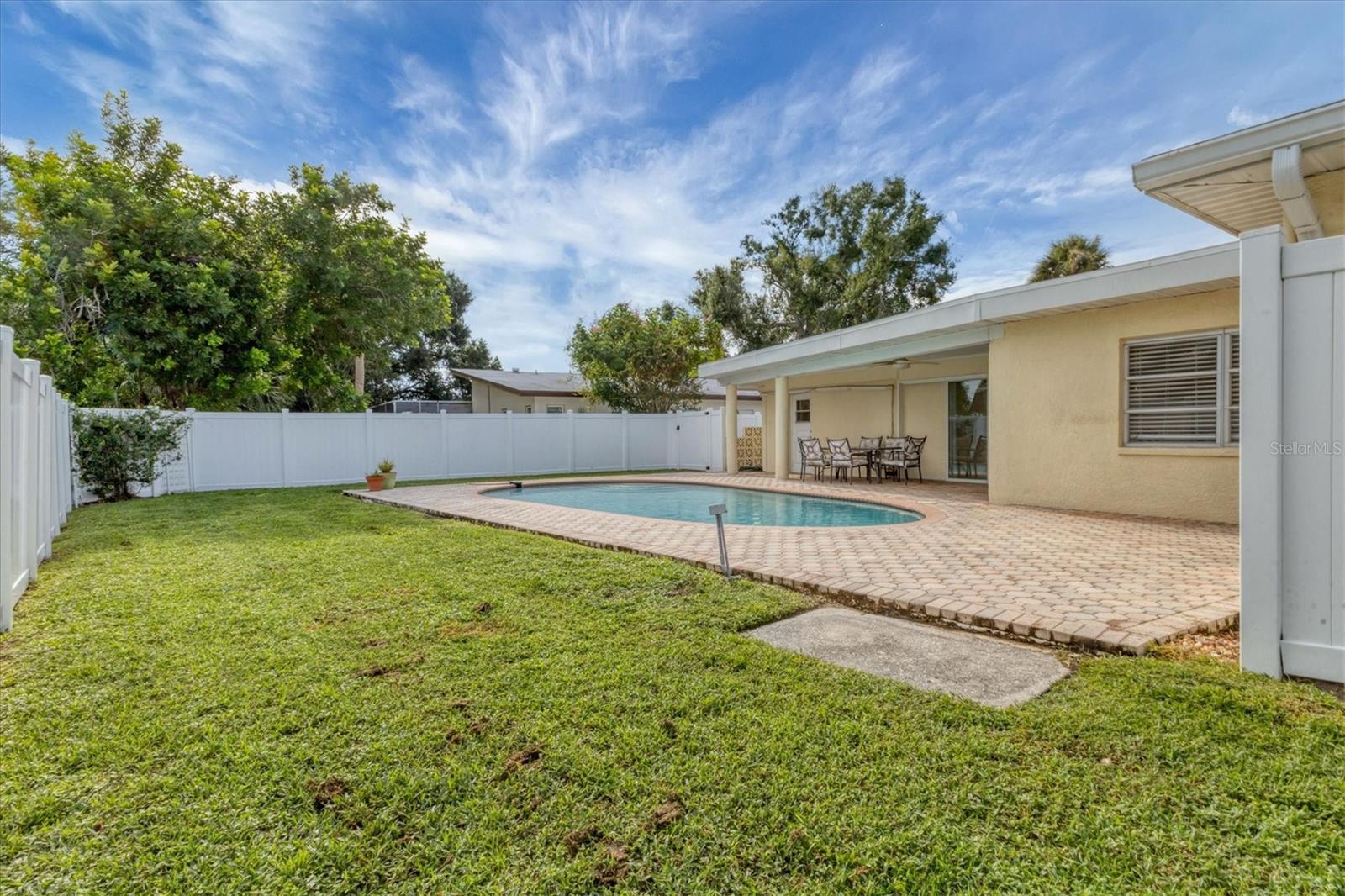 Image 42 of 50 For 3821 Calliandra Drive