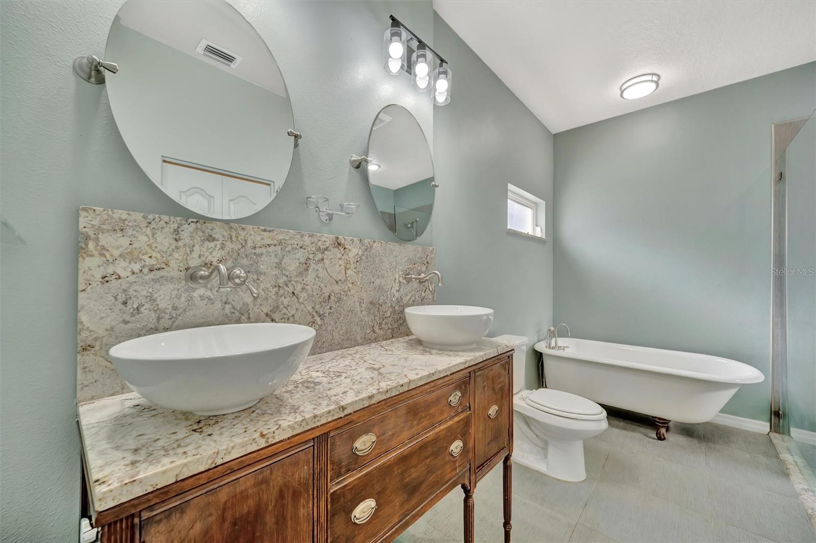 Image 20 of 51 For 5318 Colony Meadows Lane