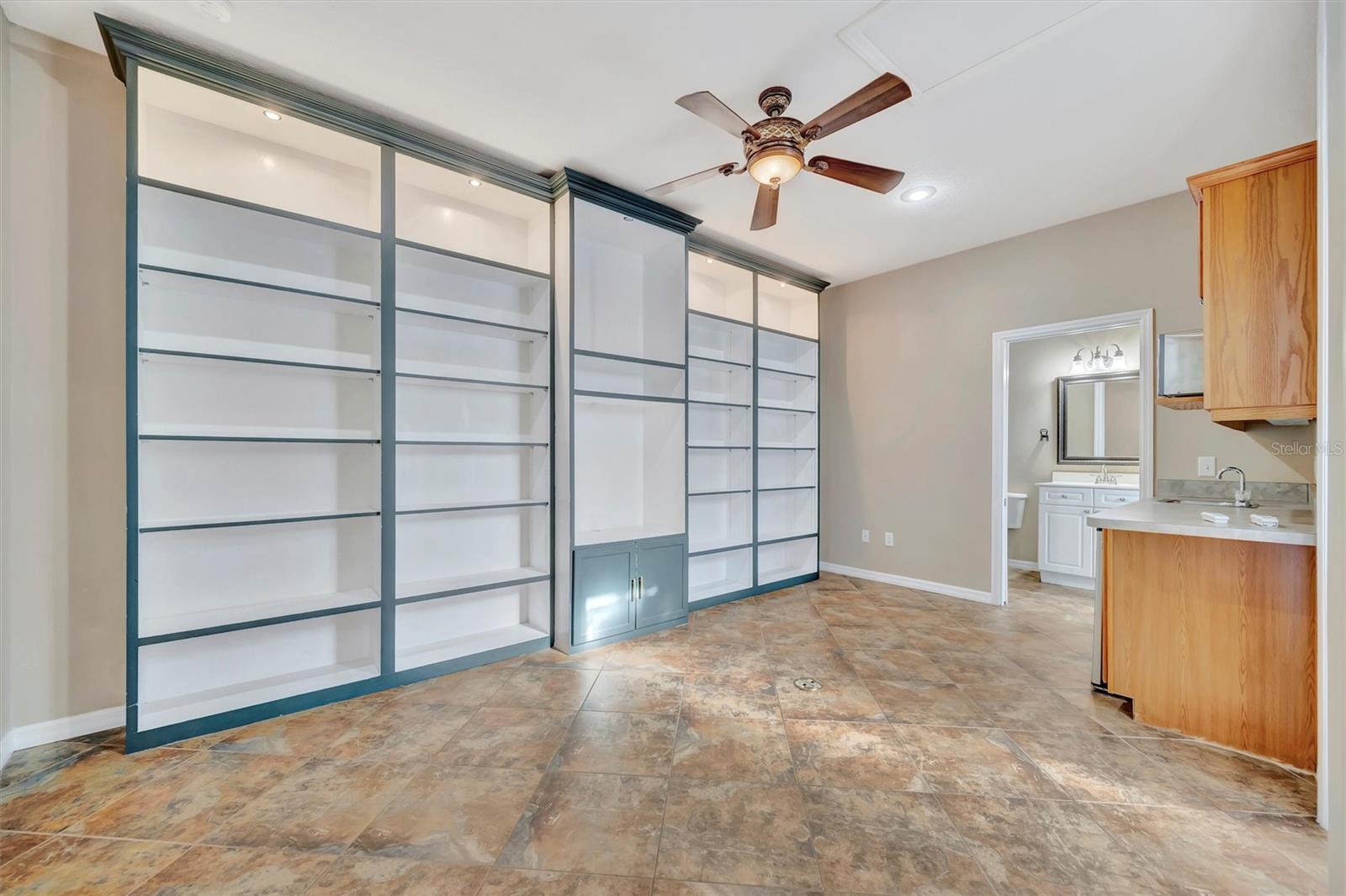 Image 36 of 51 For 5318 Colony Meadows Lane