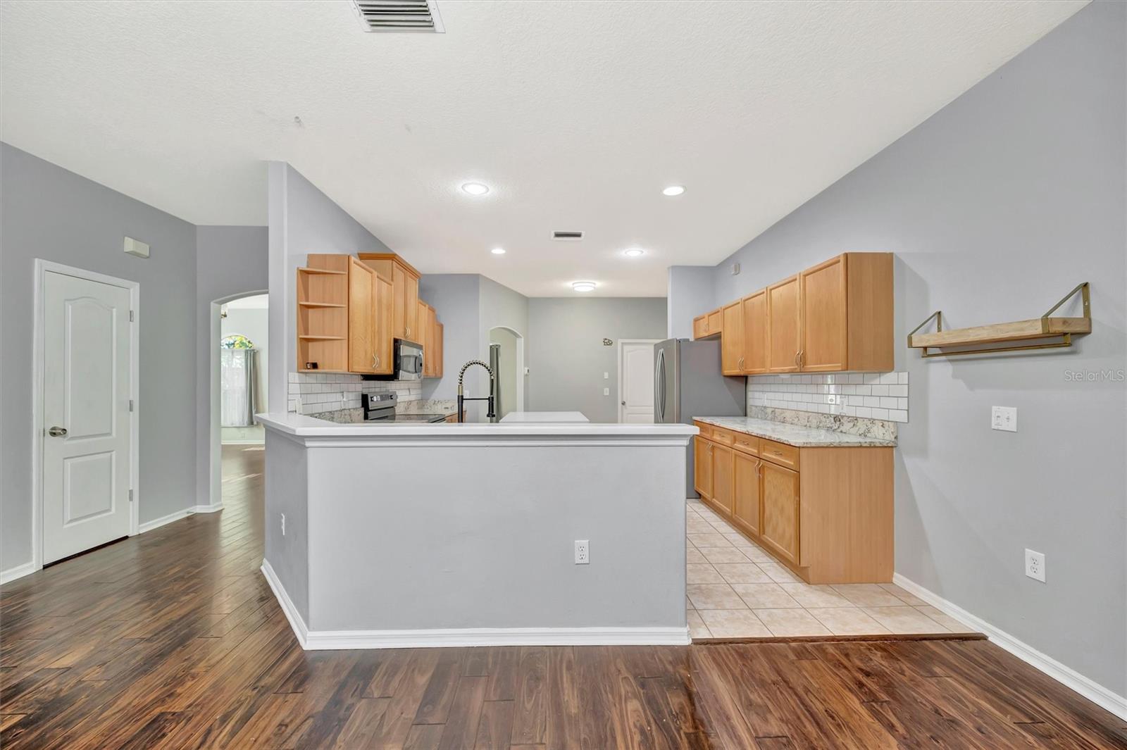 Image 9 of 51 For 5318 Colony Meadows Lane