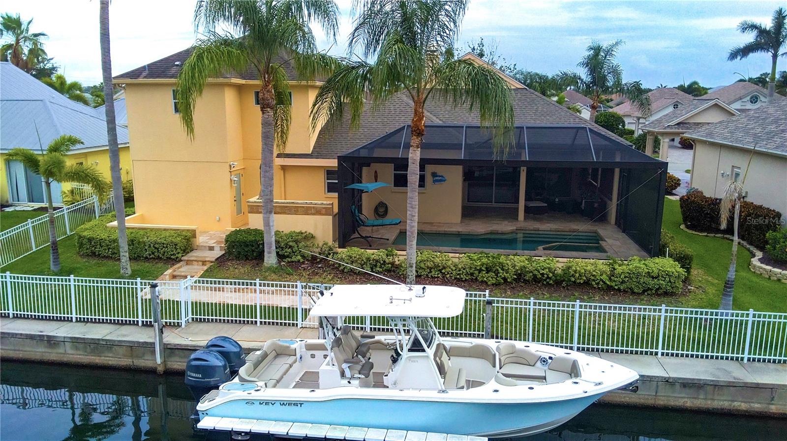 Image 3 of 31 For 4735 Halyard Drive