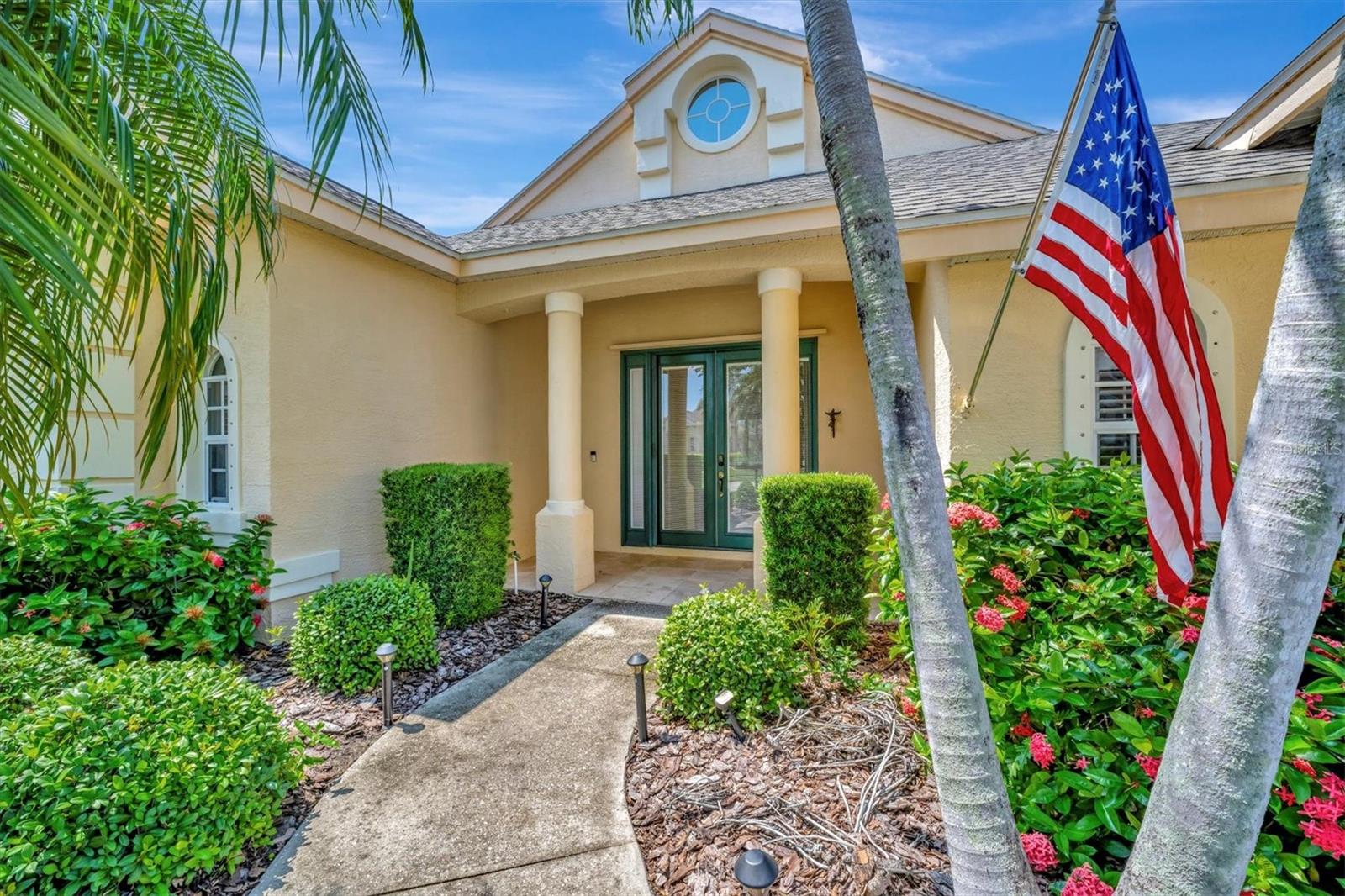 Image 6 of 31 For 4735 Halyard Drive