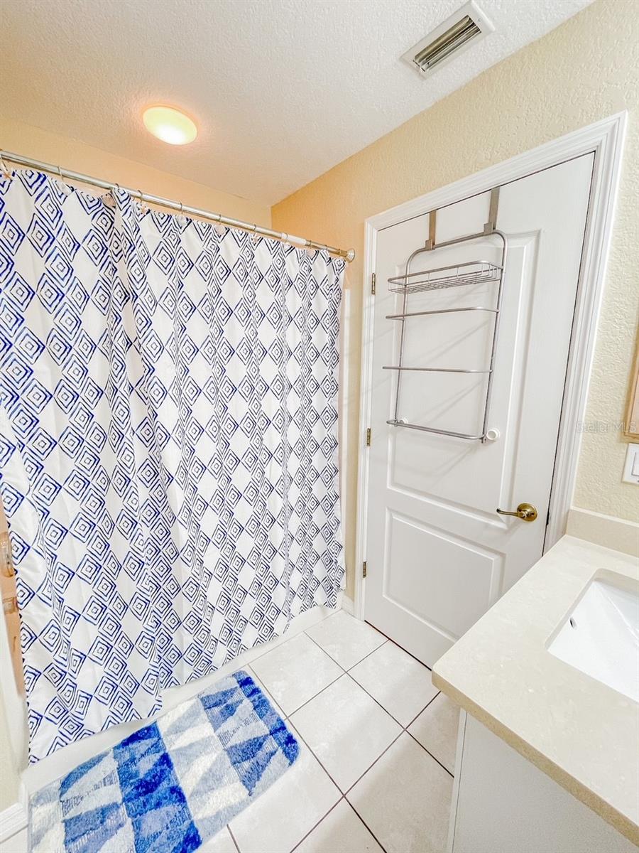 Image 19 of 41 For 1802 Auburn Lakes Circle 3