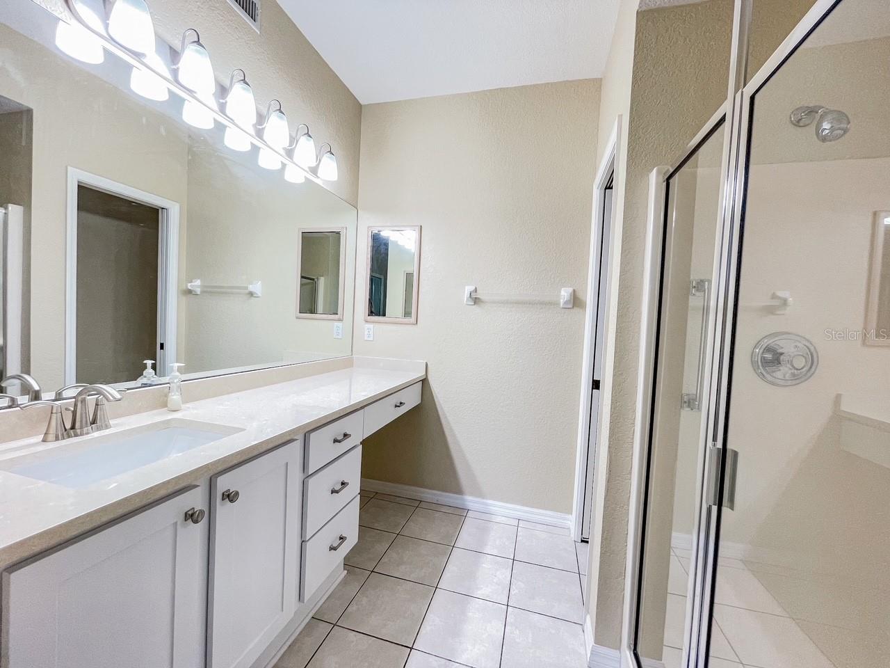 Image 32 of 41 For 1802 Auburn Lakes Circle 3