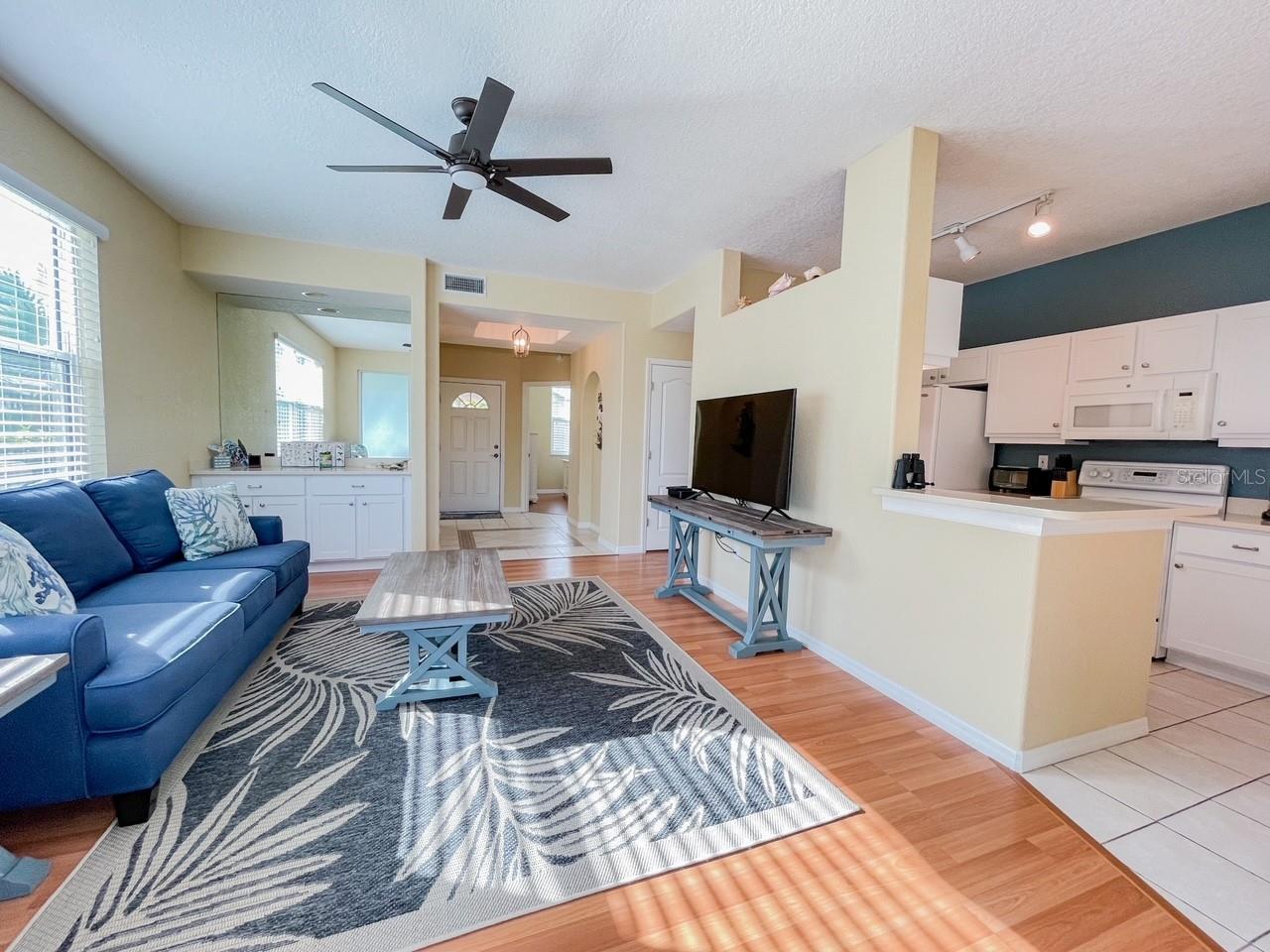 Image 9 of 41 For 1802 Auburn Lakes Circle 3