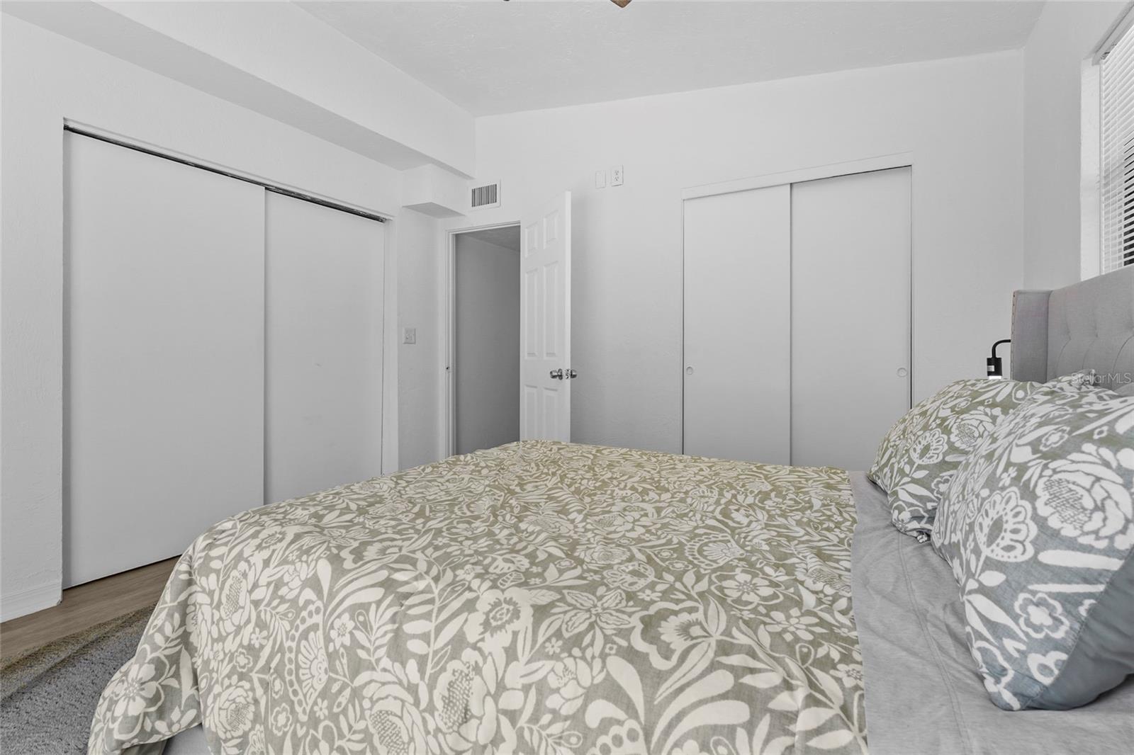 Image 29 of 46 For 5619 New York Avenue