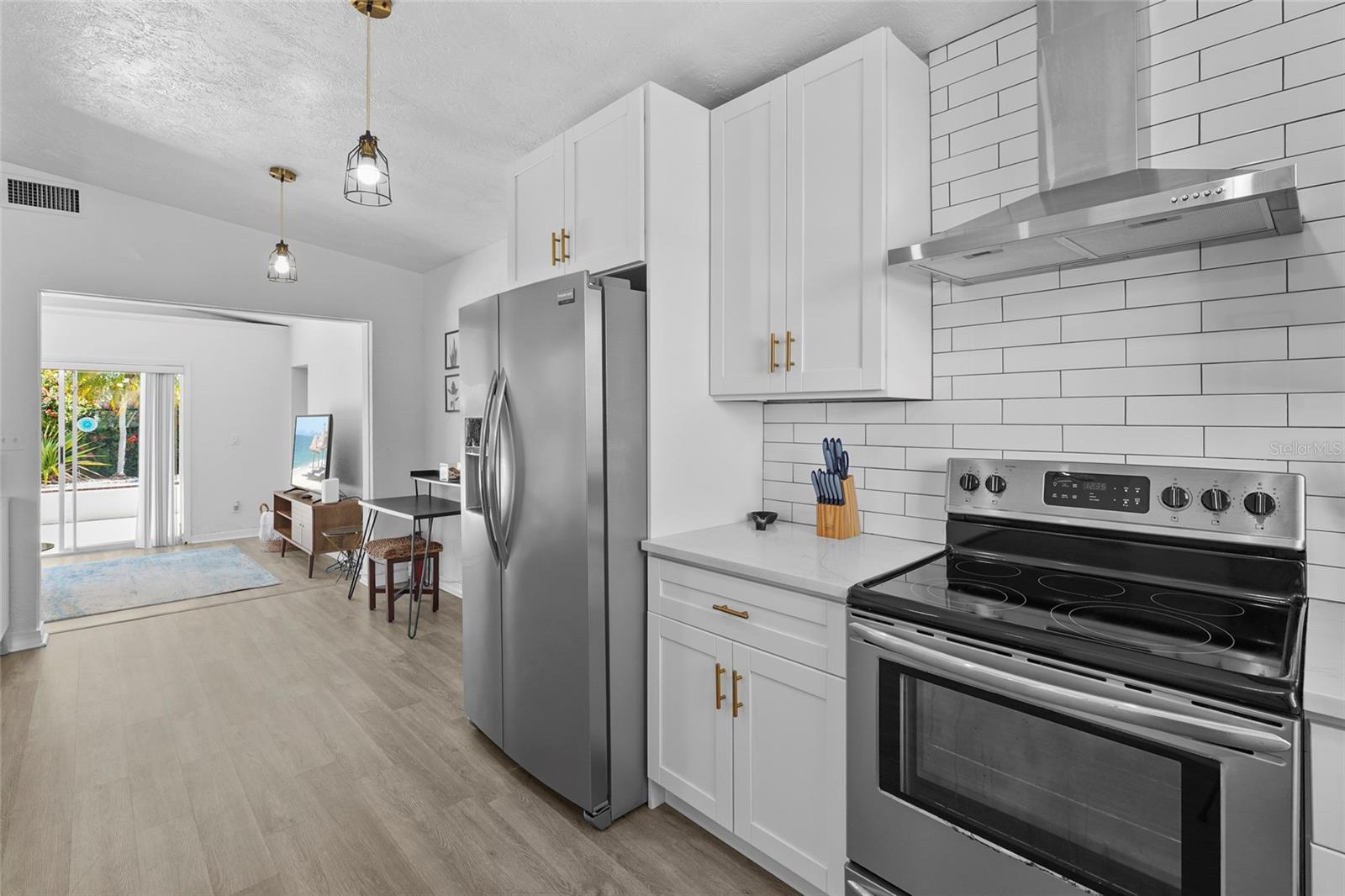 Image 4 of 46 For 5619 New York Avenue