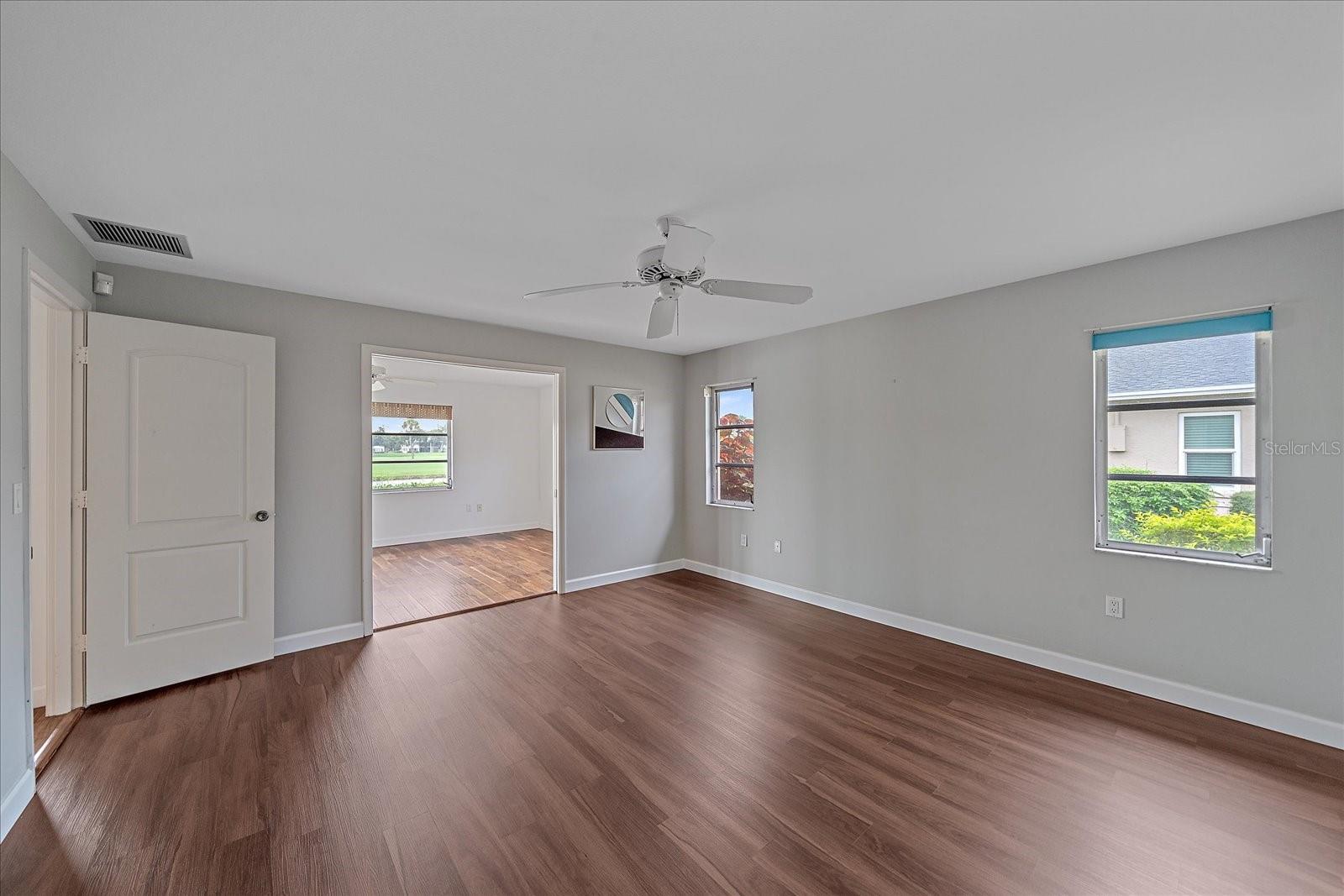 Image 24 of 36 For 7077 Country Club Drive N