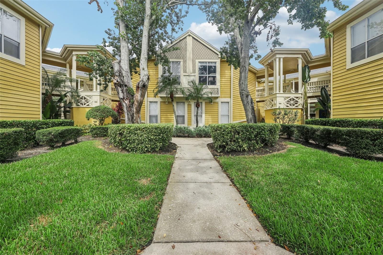 Details for 115 112th Avenue Ne 215, ST PETERSBURG, FL 33716