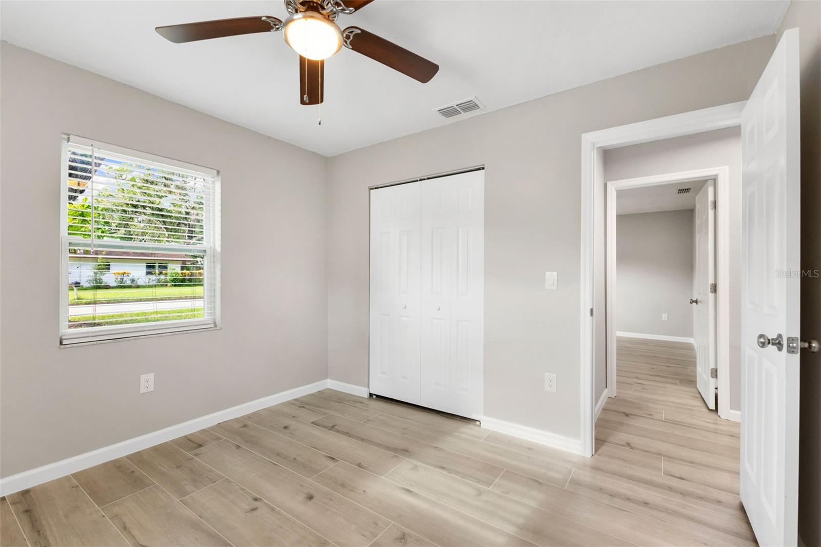 Image 15 of 46 For 111 17th Street E