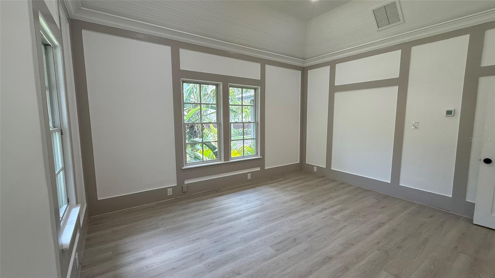 Image 70 of 98 For 1330 Cherry Street Ne