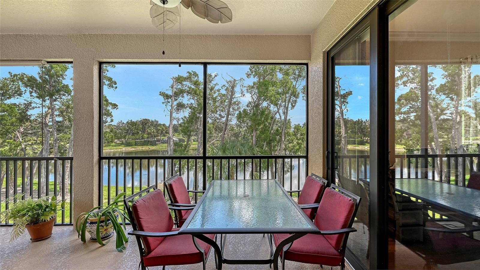 Image 20 of 42 For 115 Red Fox Court 102
