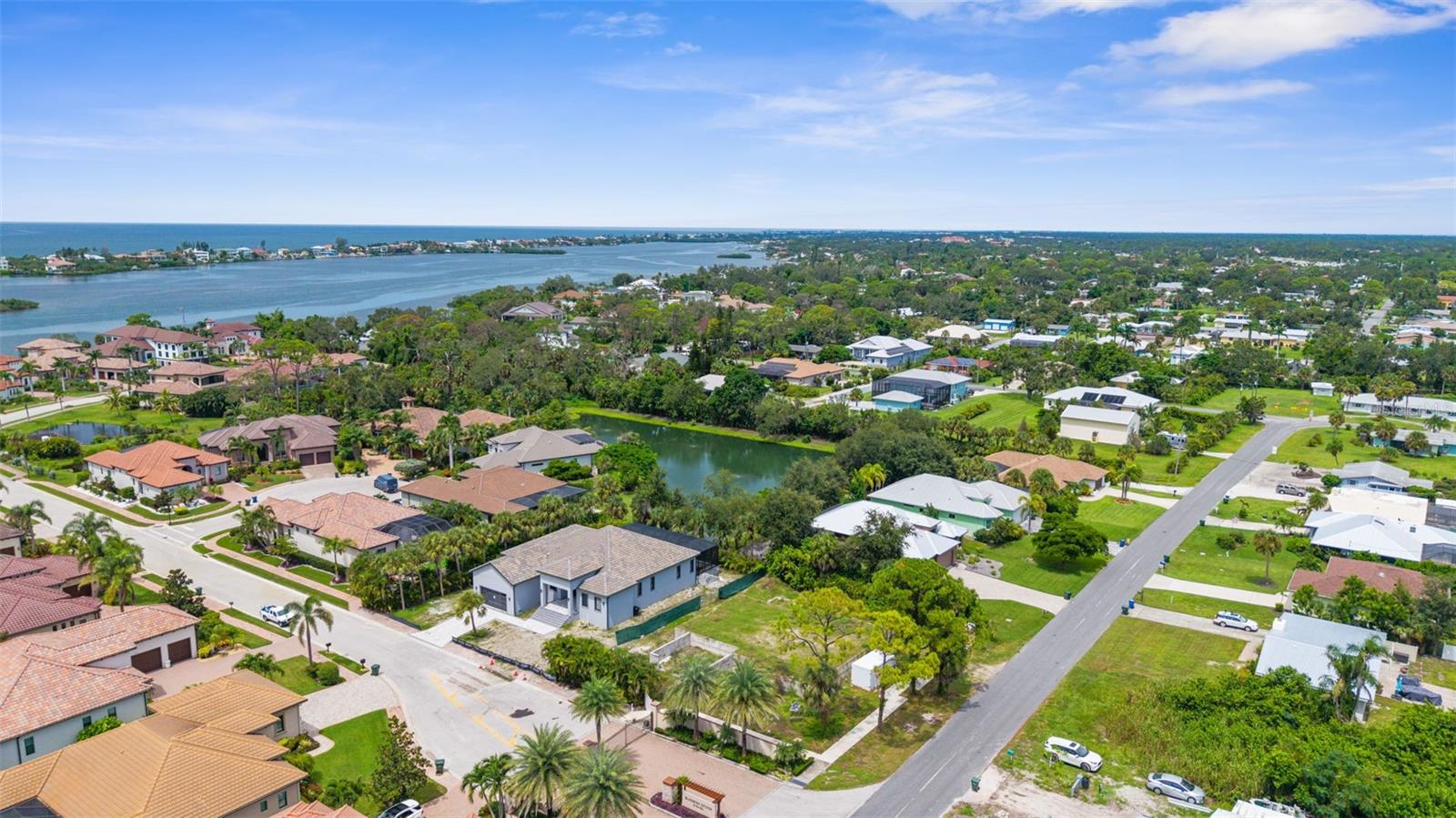 Image 5 of 12 For 4984 Topsail Drive