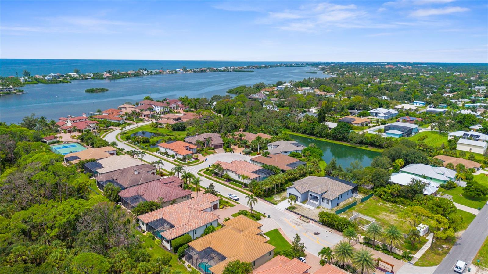 Image 8 of 12 For 4984 Topsail Drive