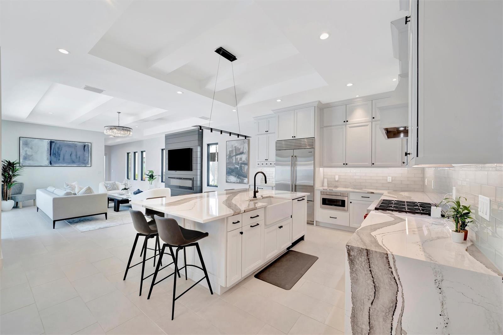 Image 14 of 61 For 5939 Redbay Boulevard