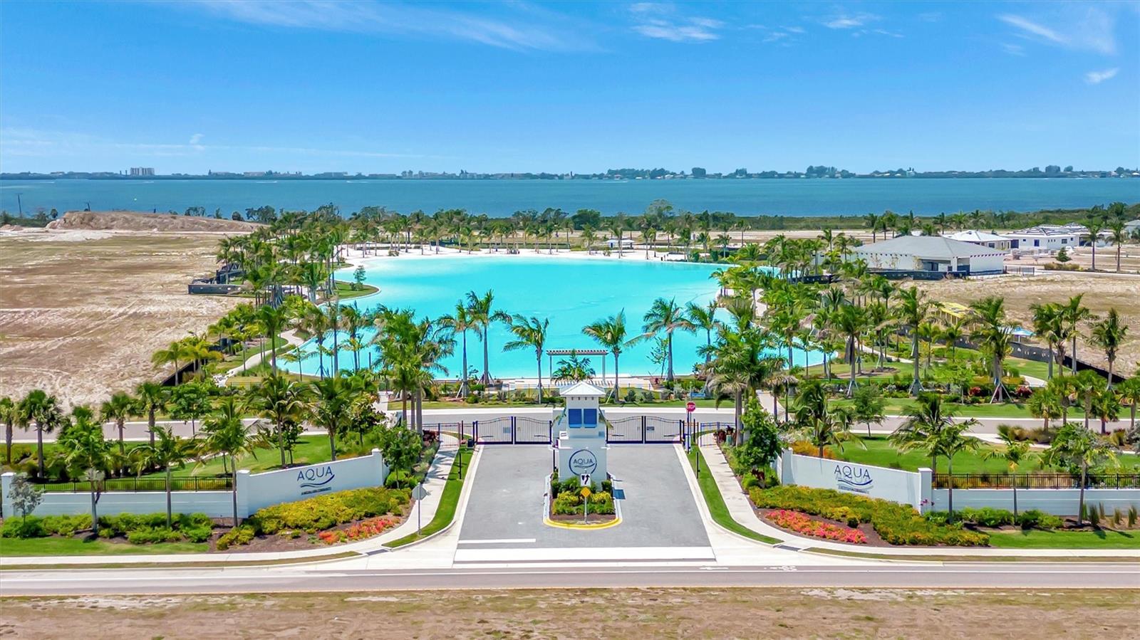 Image 2 of 61 For 5939 Redbay Boulevard