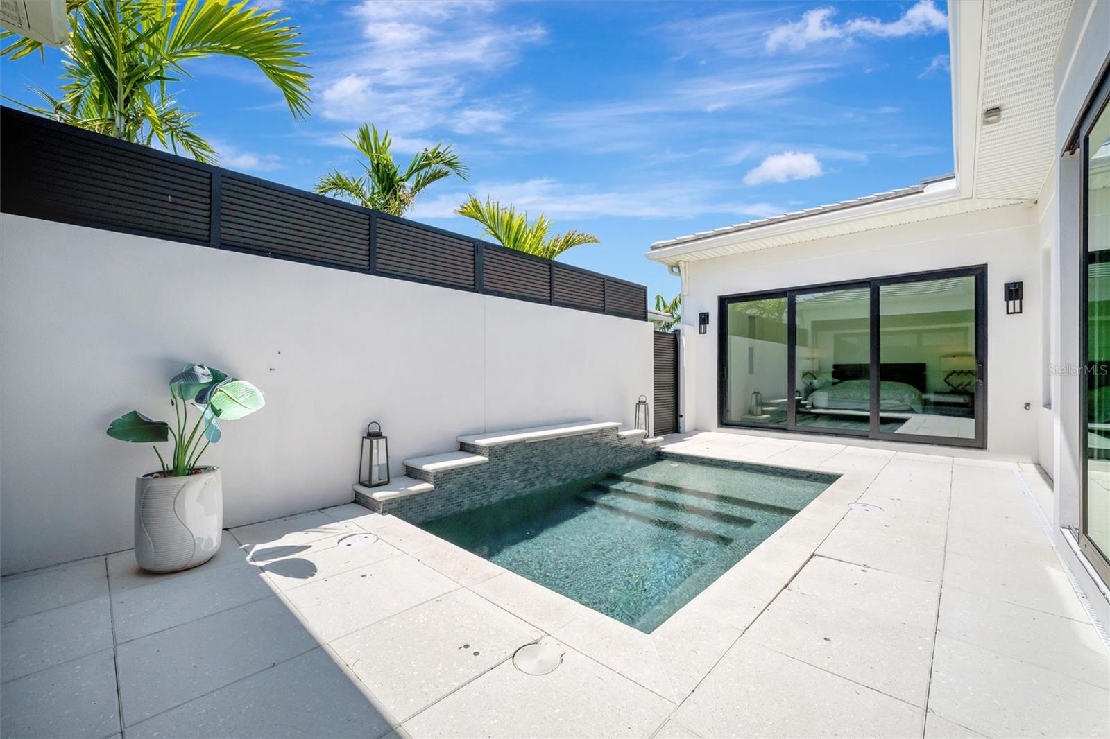 Image 27 of 61 For 5939 Redbay Boulevard