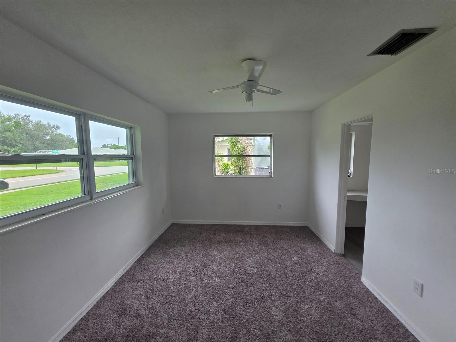 Image 21 of 26 For 4461 Maceachen Boulevard