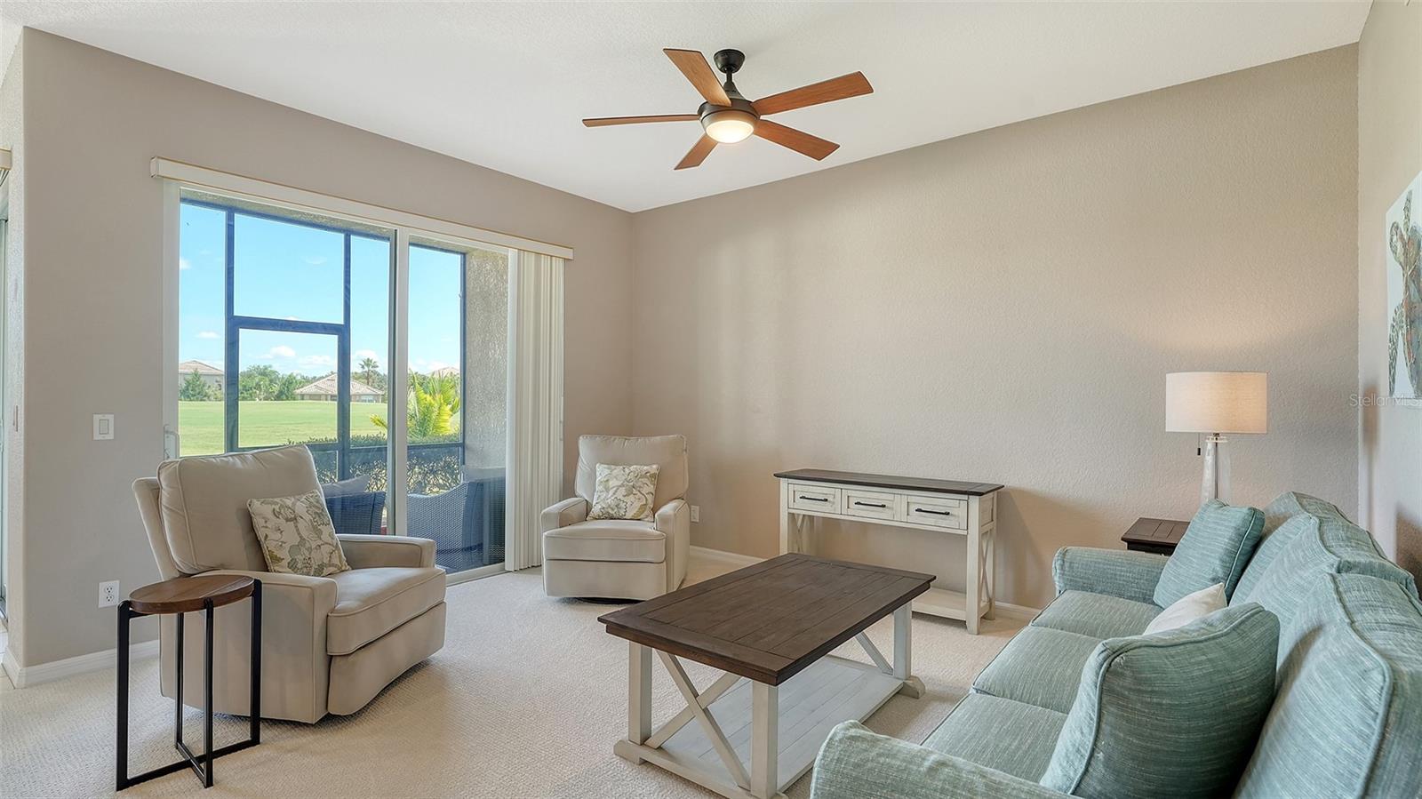 Image 13 of 86 For 811 Fairwaycove Lane 107
