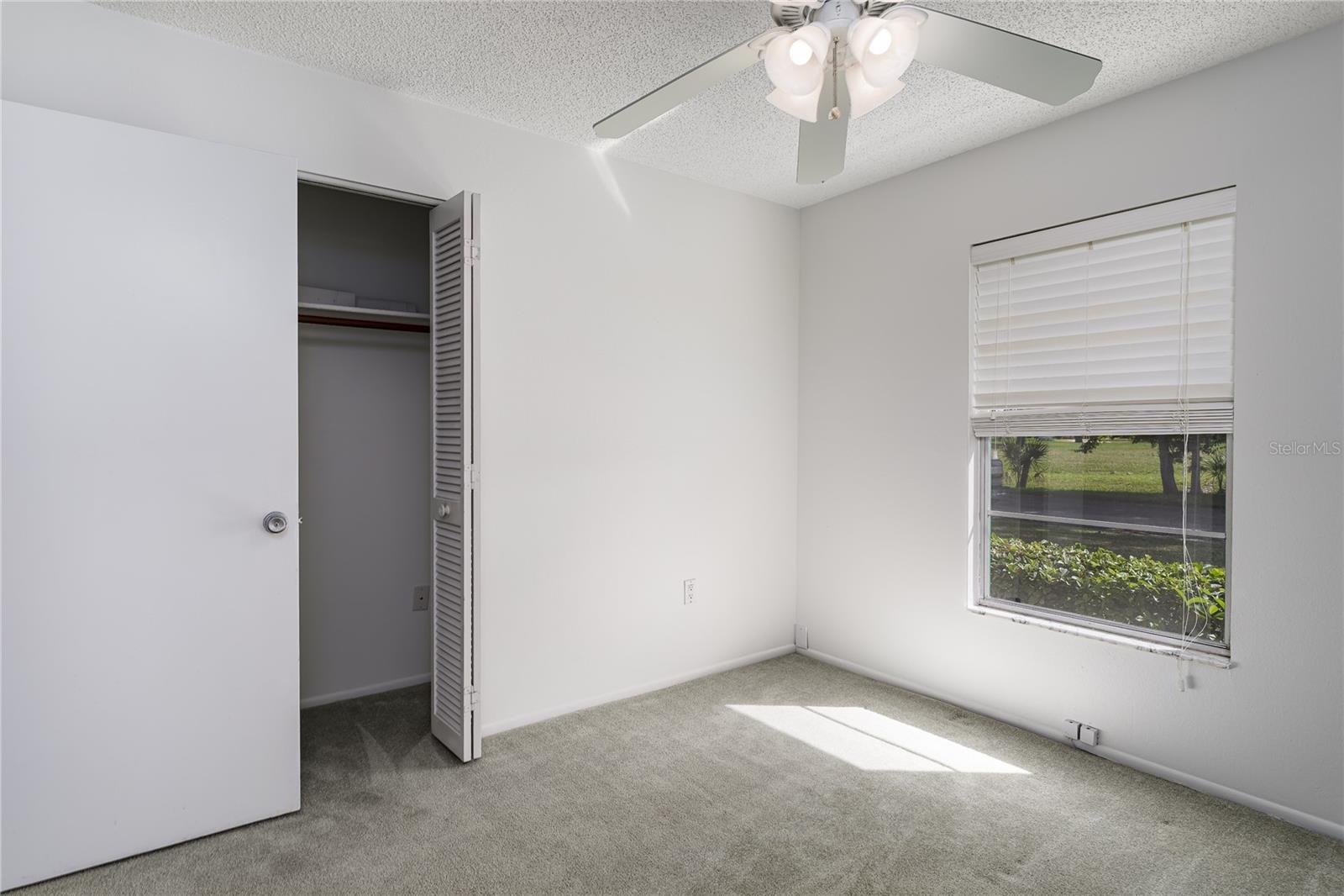 Image 10 of 23 For 1215 20th Avenue W