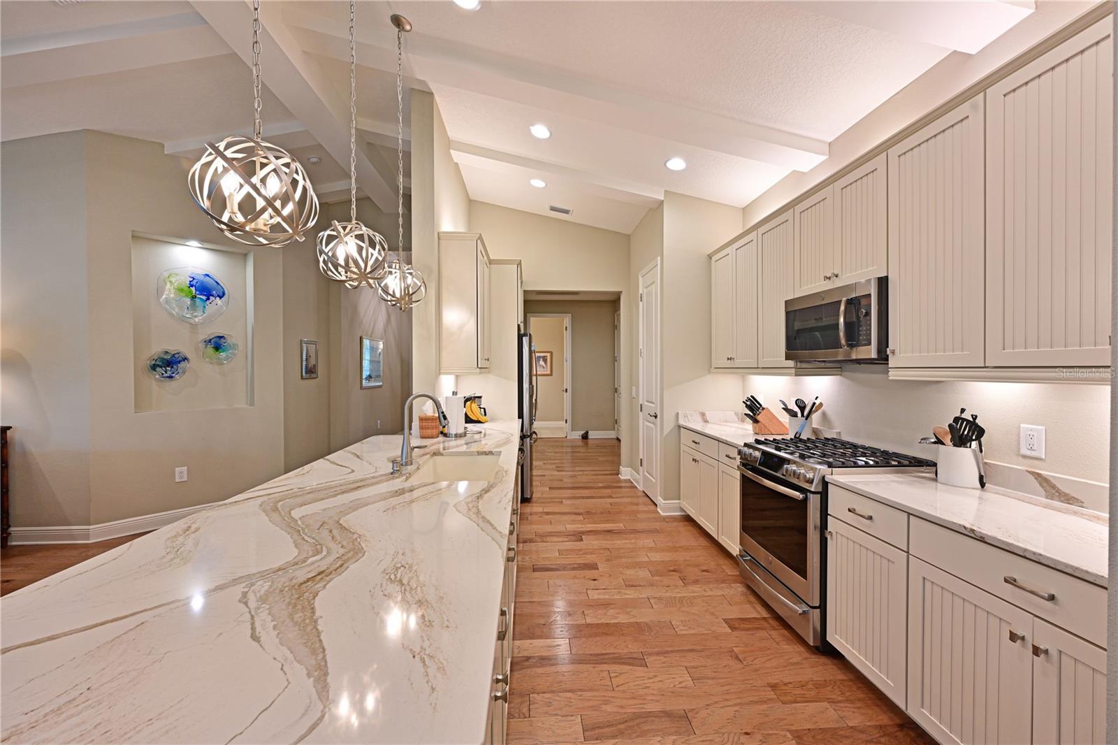 Image 10 of 42 For 8031 Sandstar Way