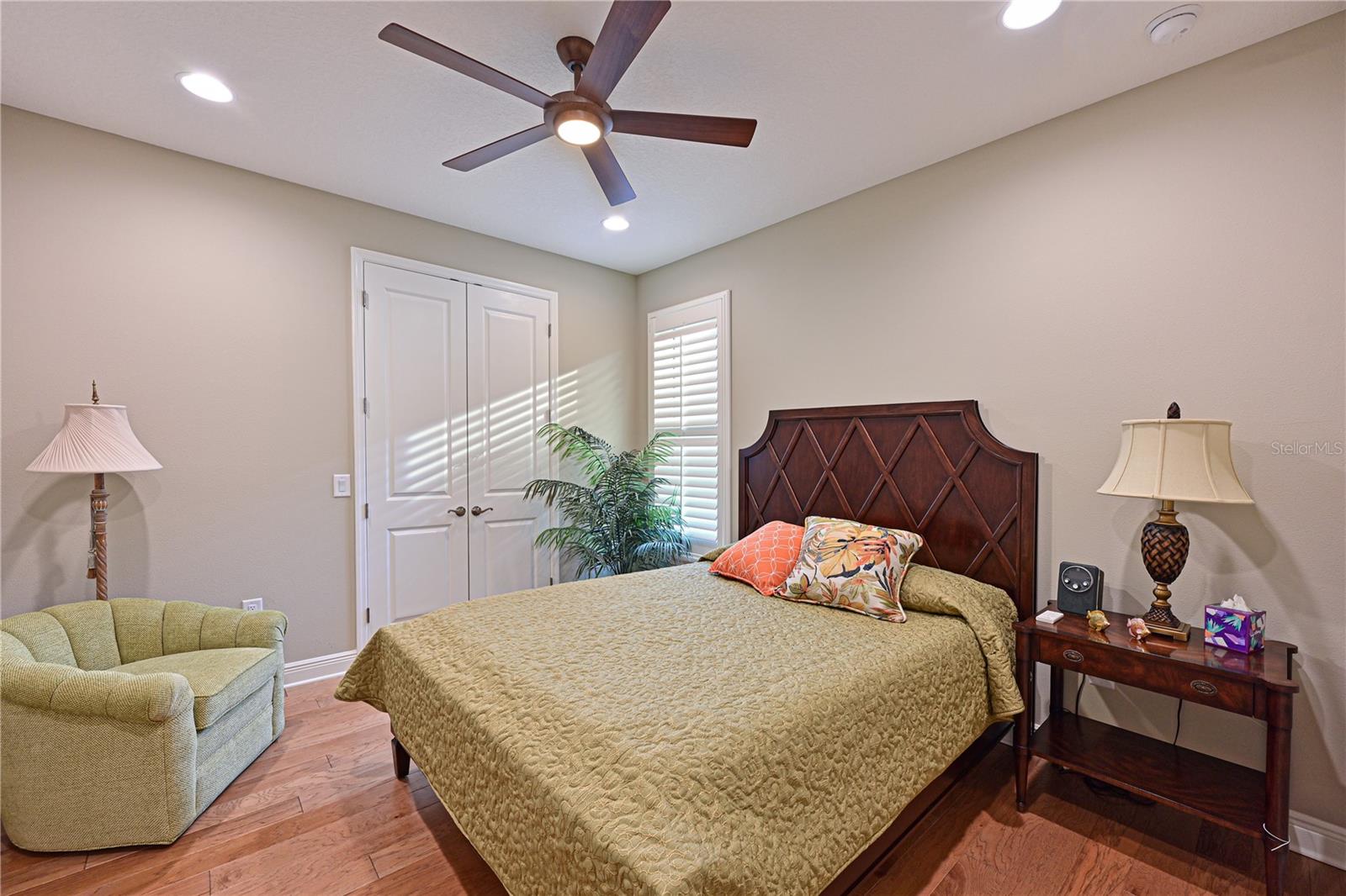 Image 19 of 42 For 8031 Sandstar Way